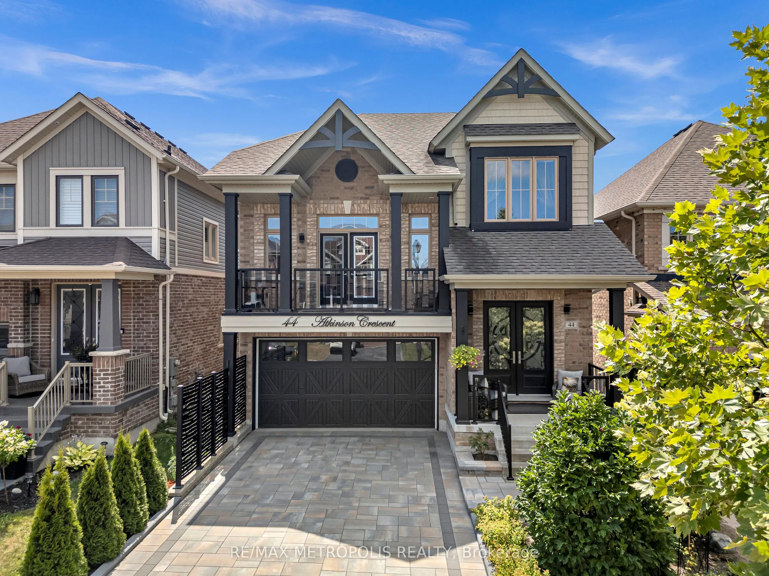 44 Atkinson Crescent