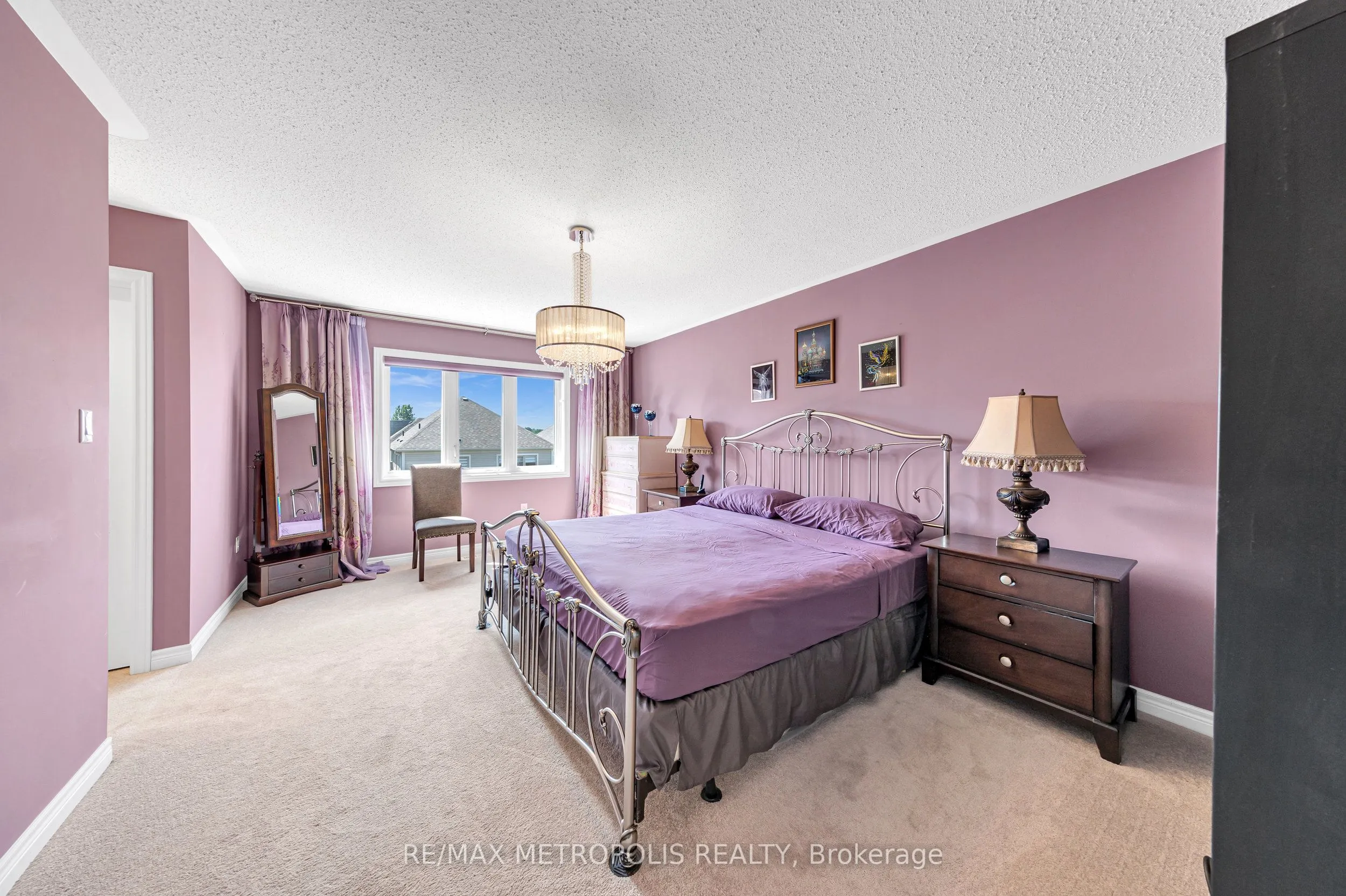 44 Atkinson Crescent