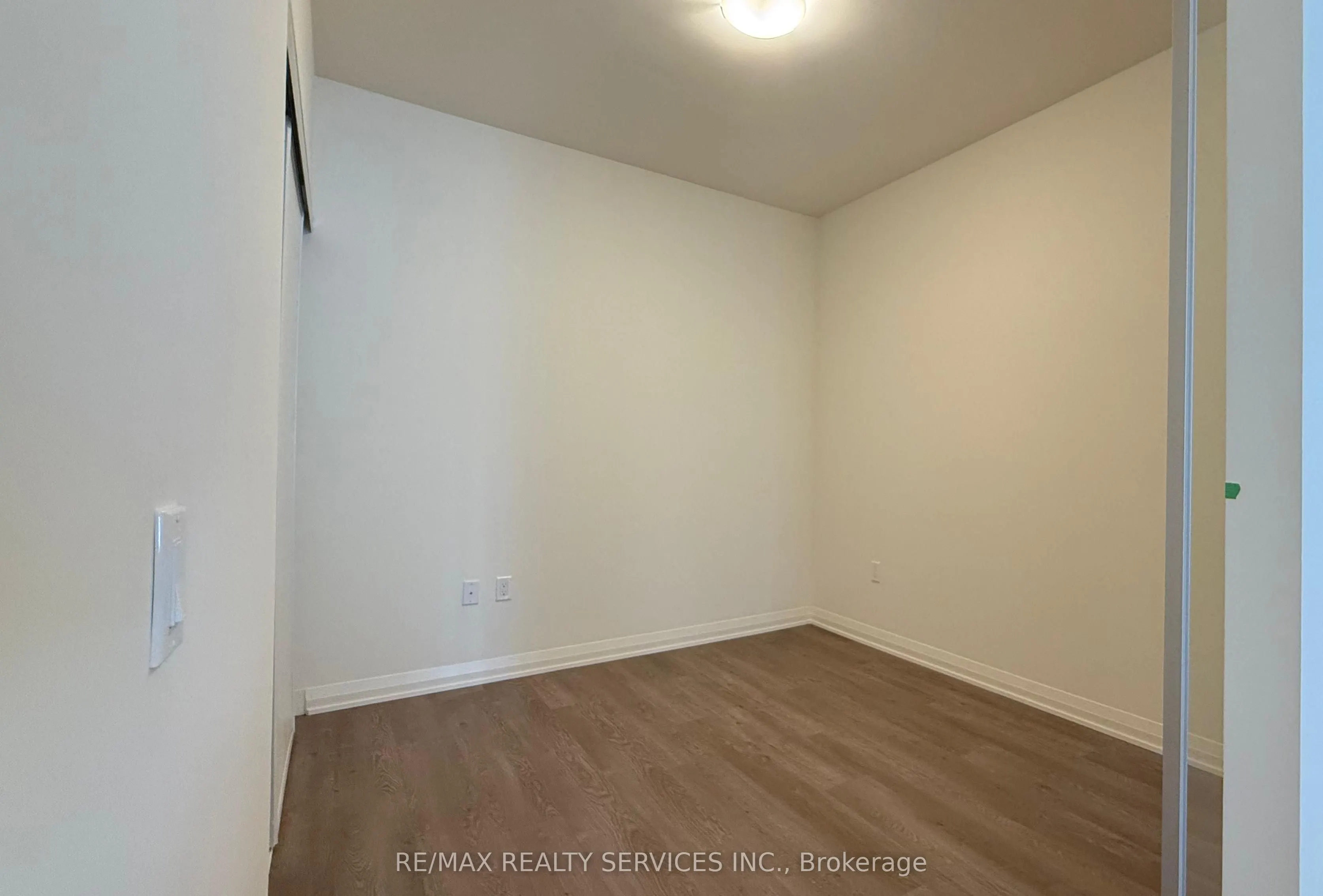 8960 JANE Street S, #1202