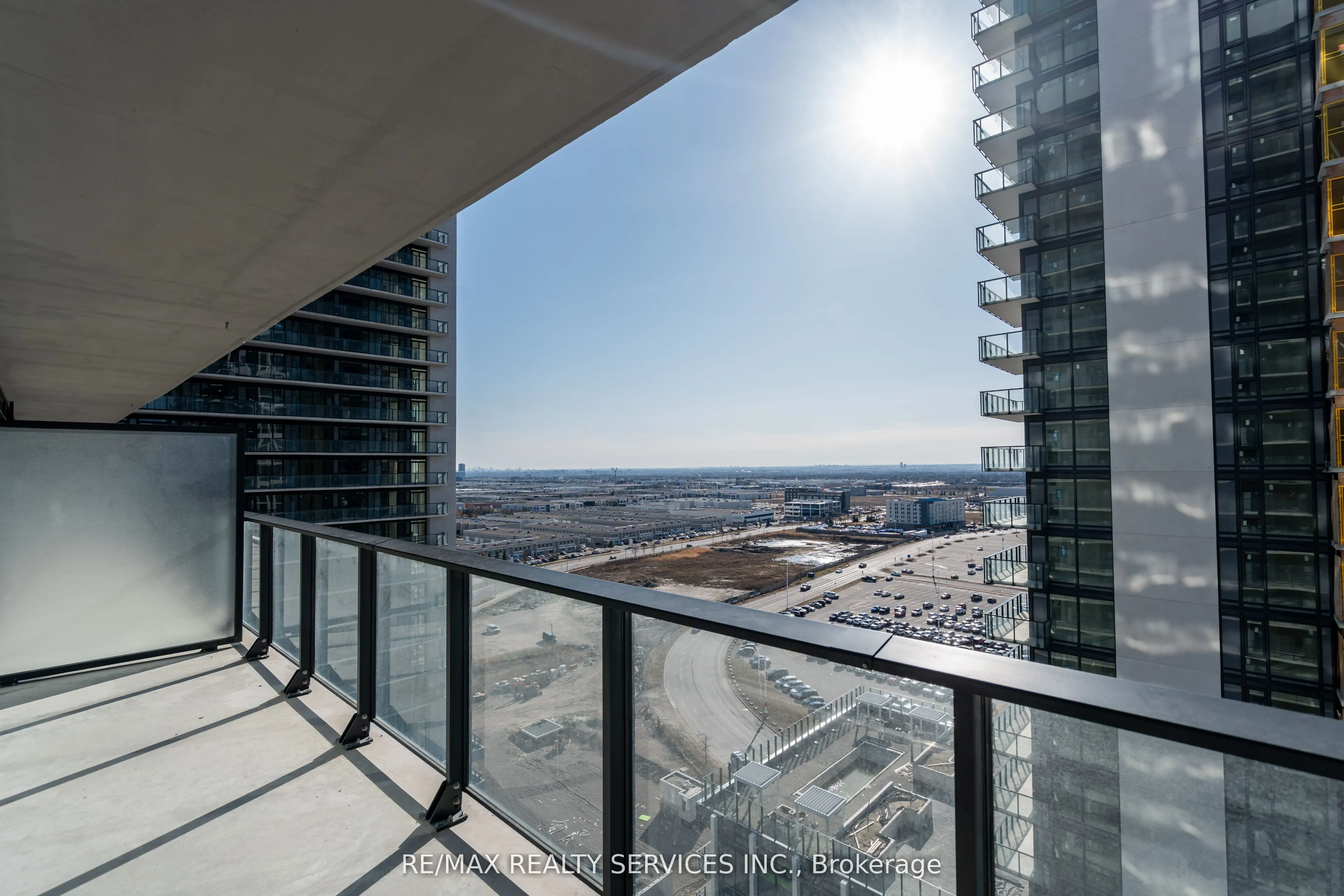 8960 JANE Street S, #1202