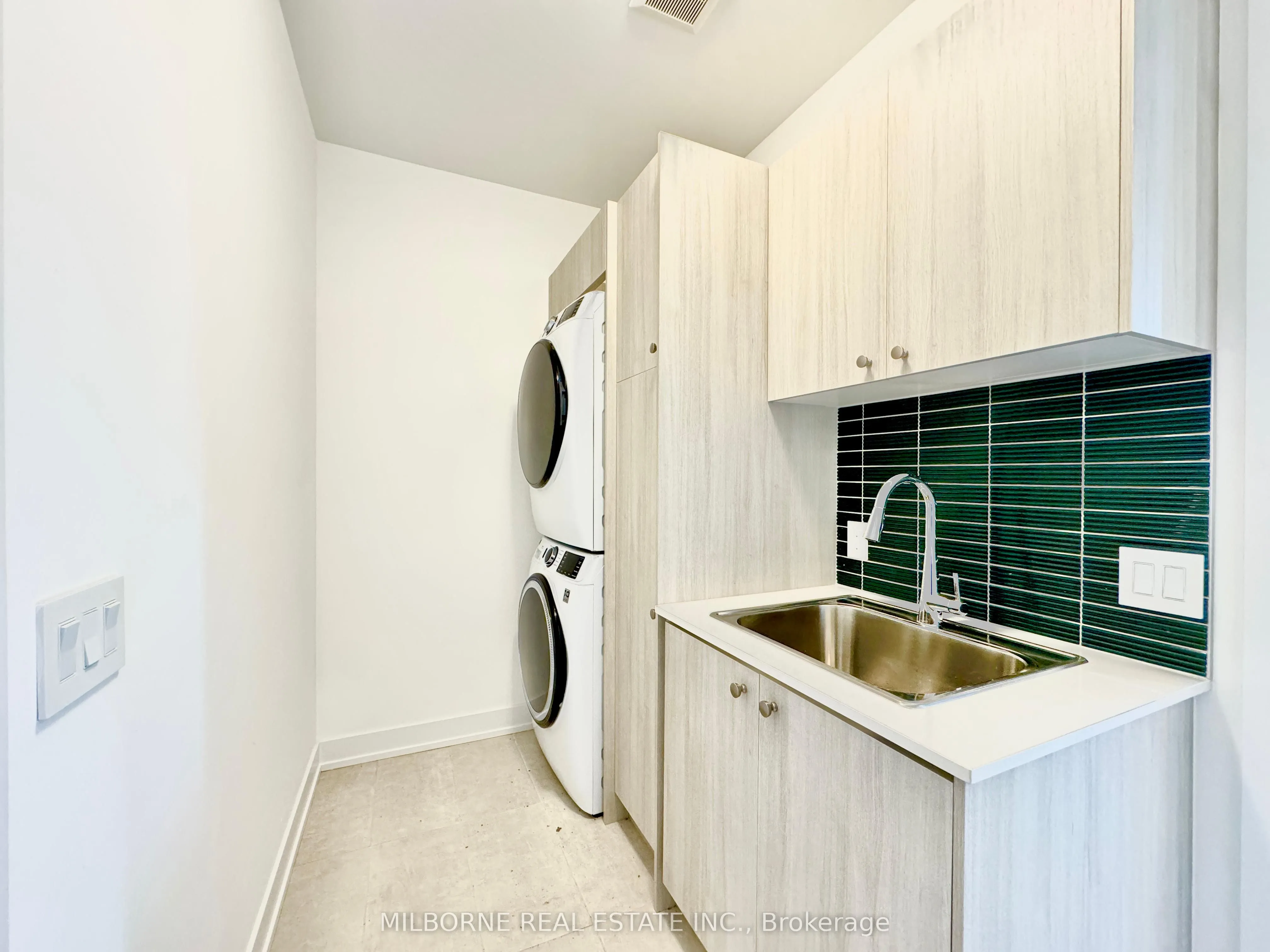 54 Fred Beaton Place