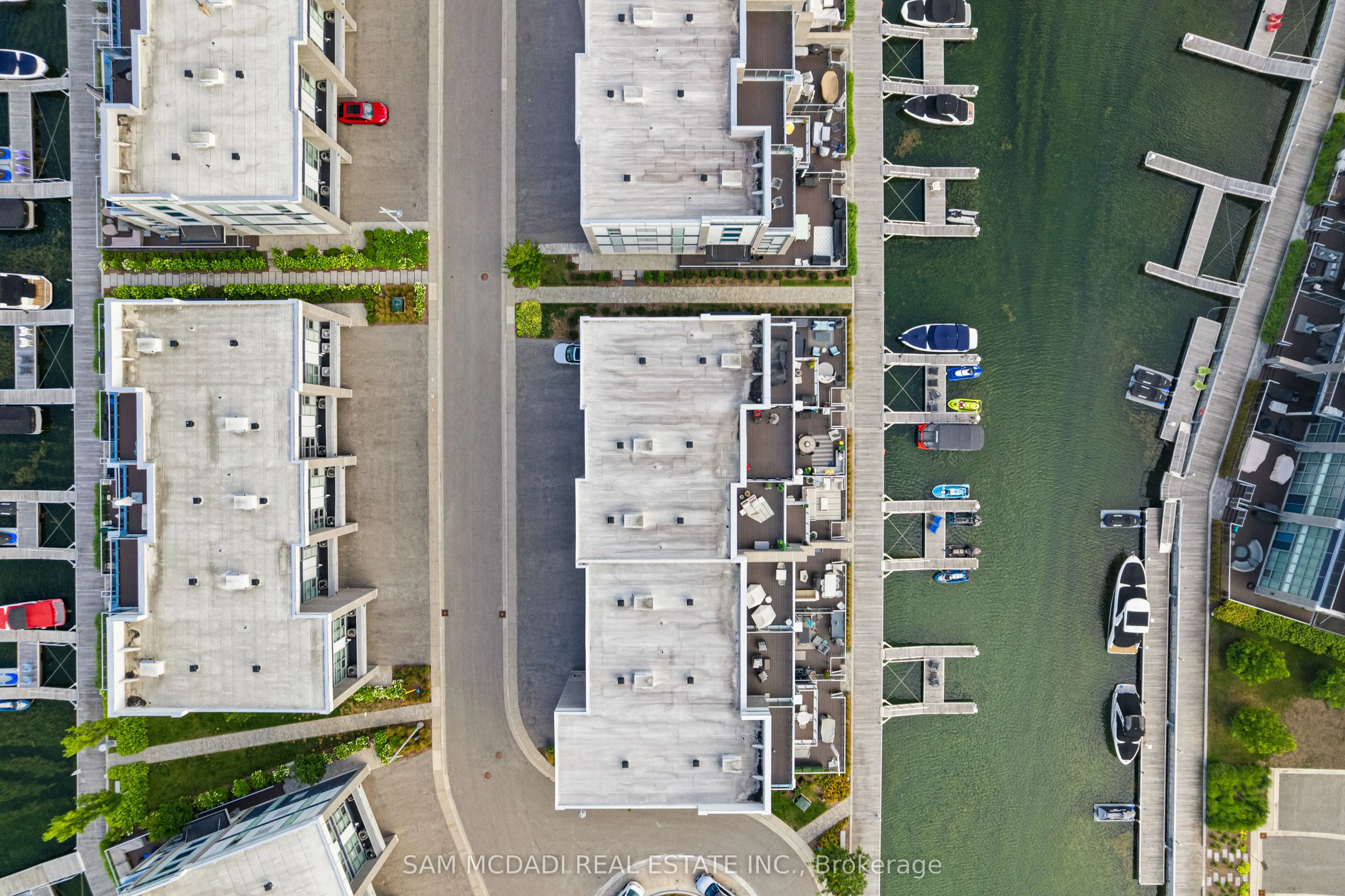 3772 Mangusta Court
