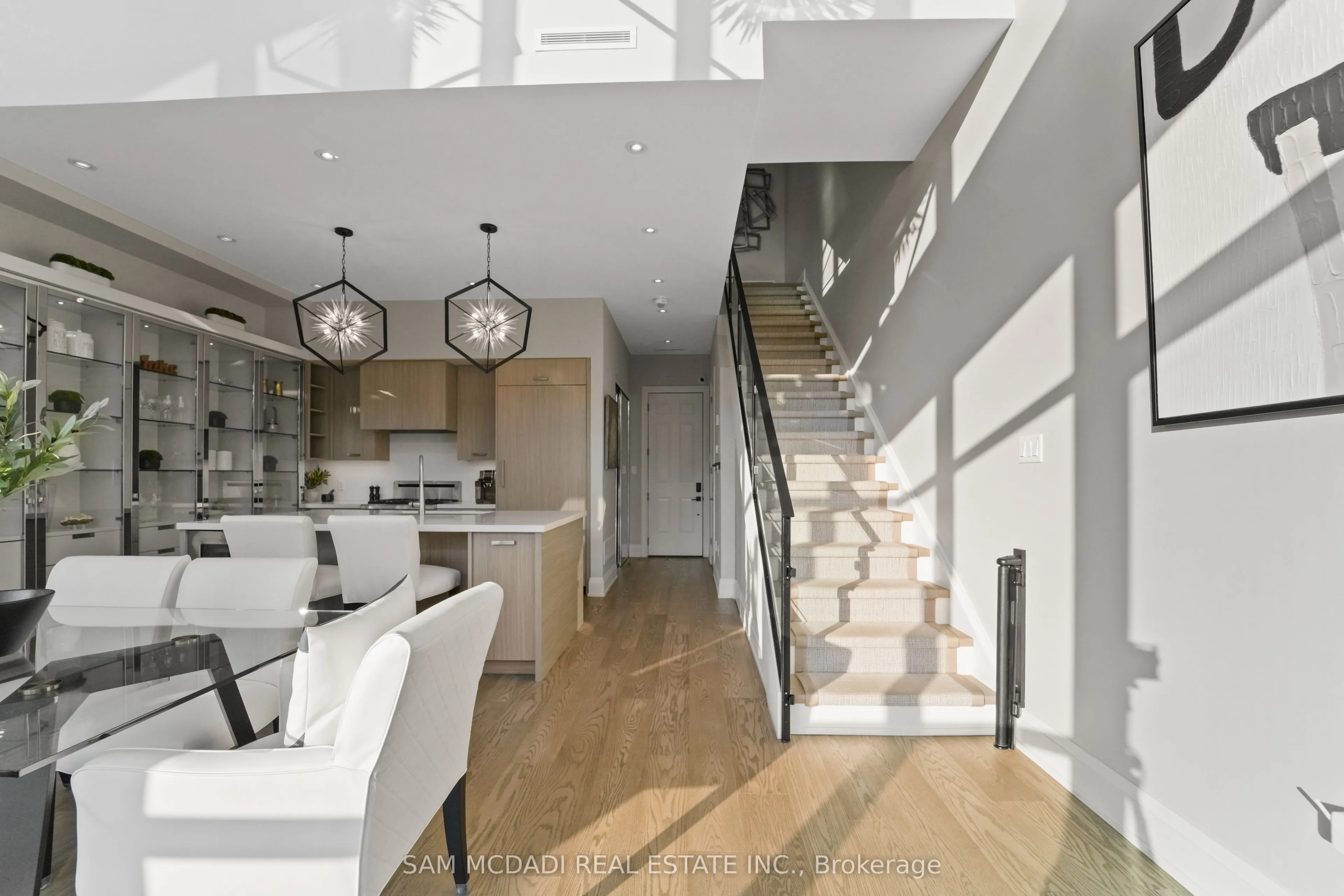 3772 Mangusta Court