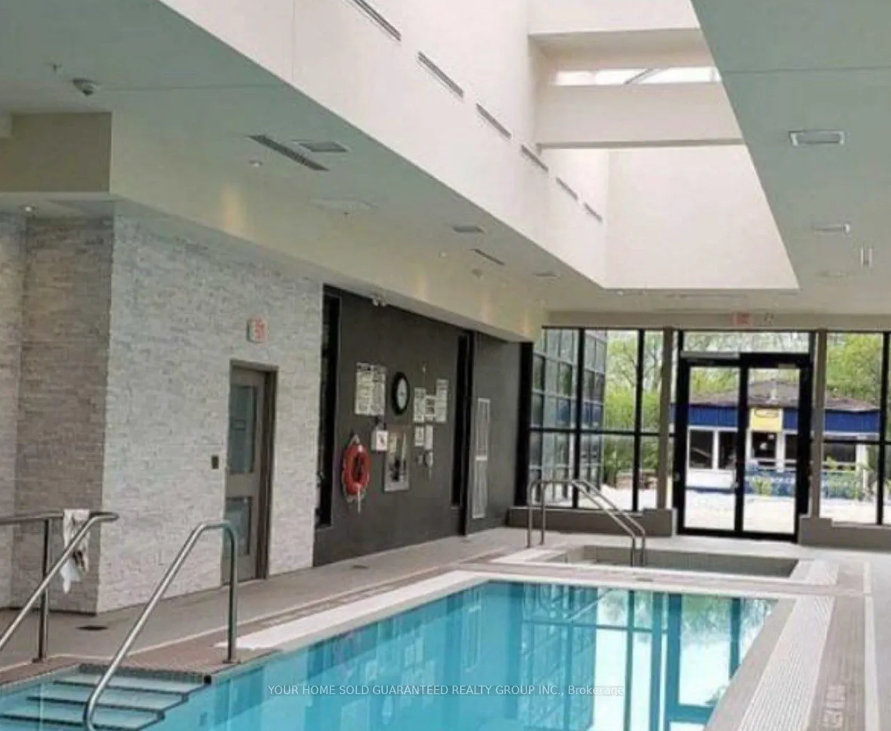 9618 Yonge Street, #303