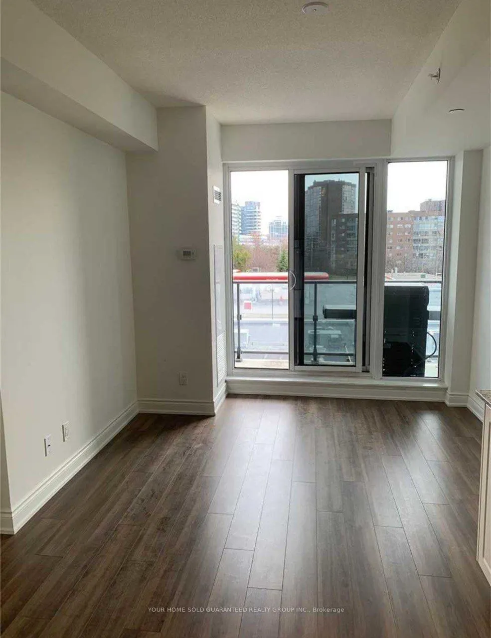 9618 Yonge Street, #303