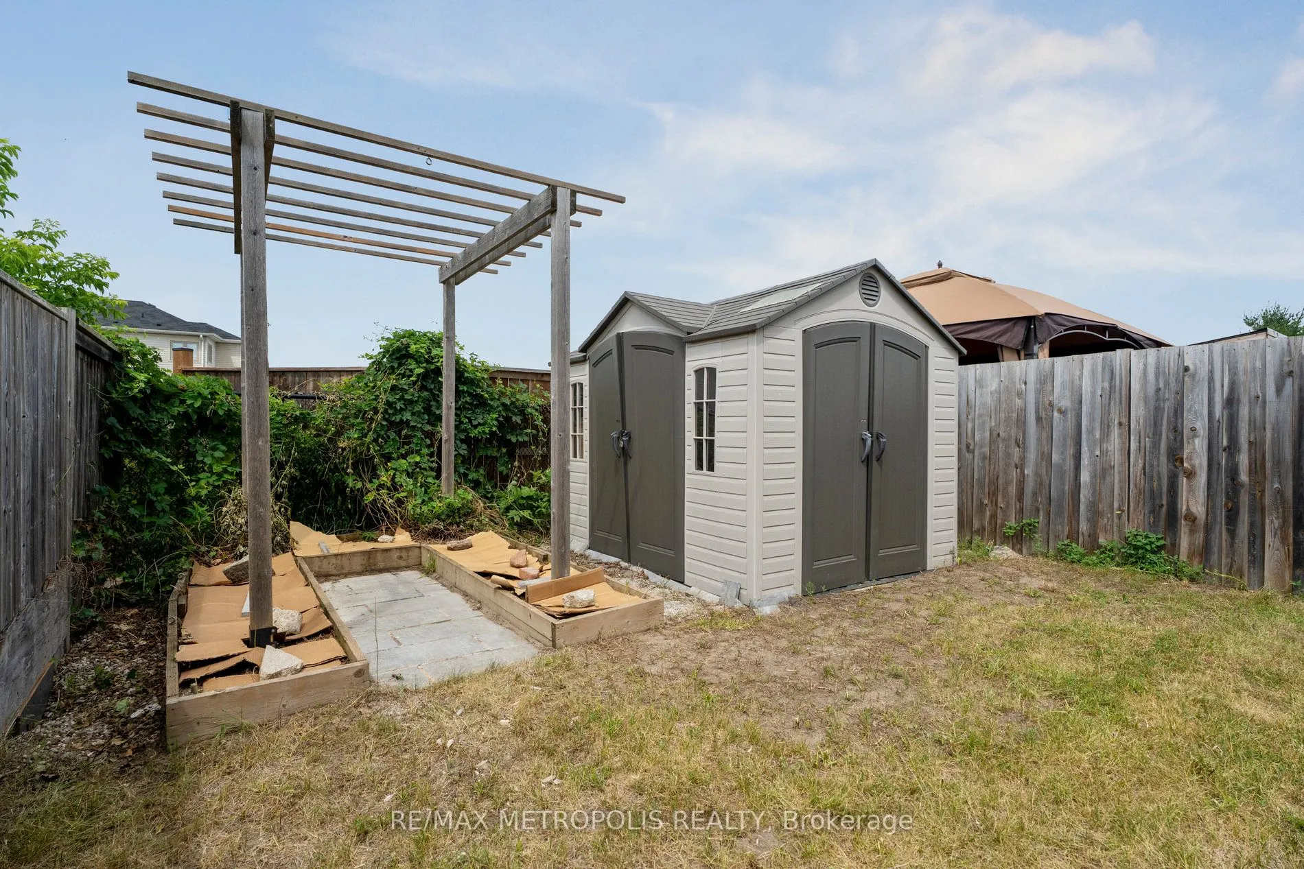 22 Admiral Crescent