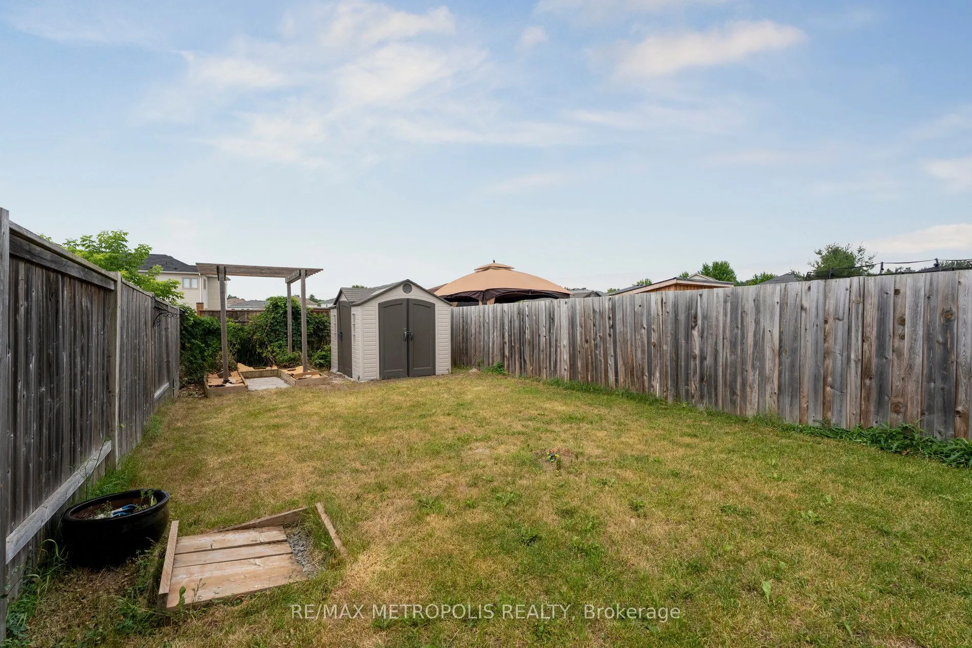 22 Admiral Crescent