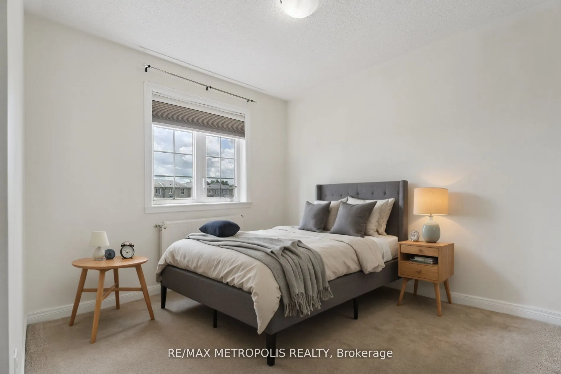 22 Admiral Crescent