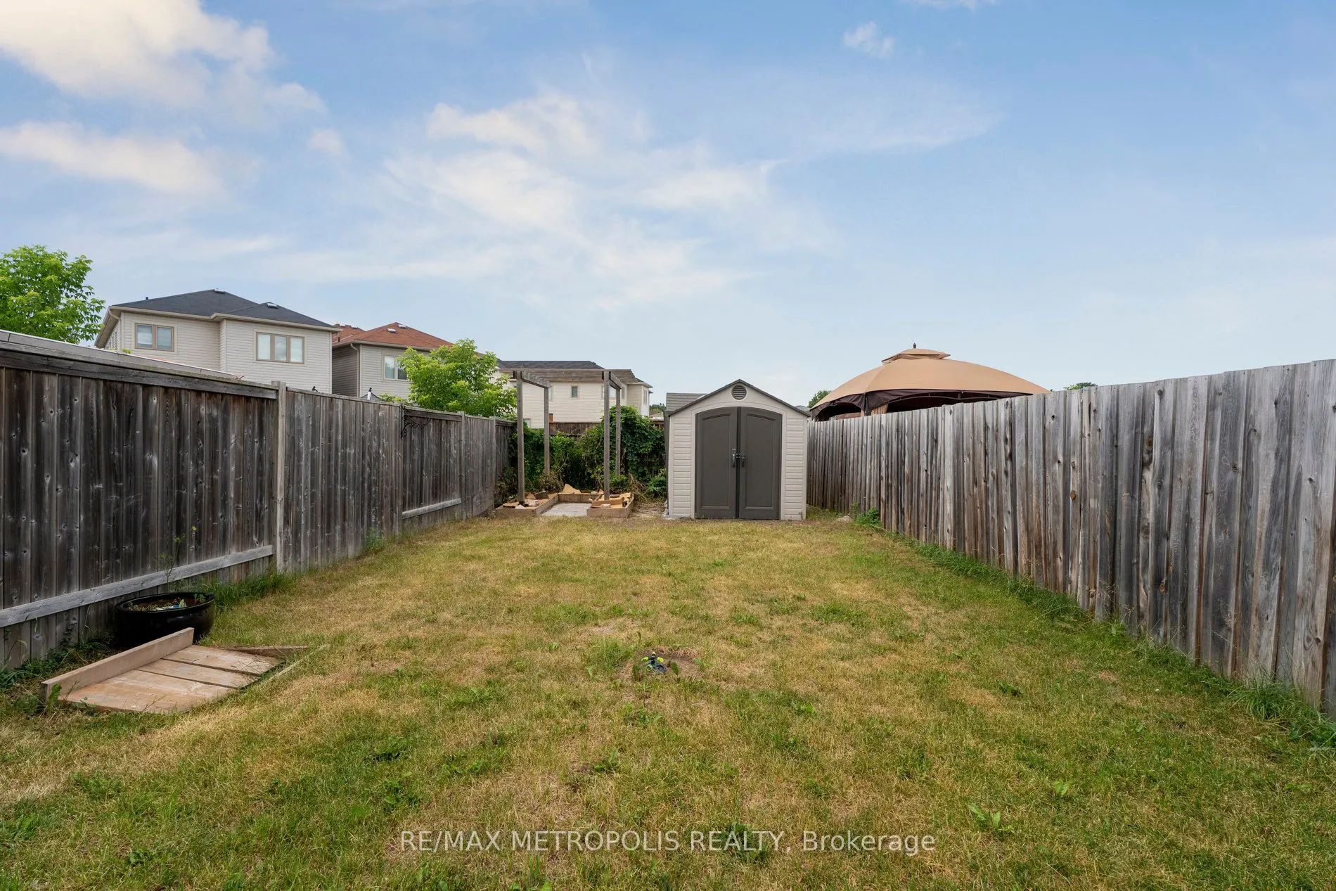 22 Admiral Crescent