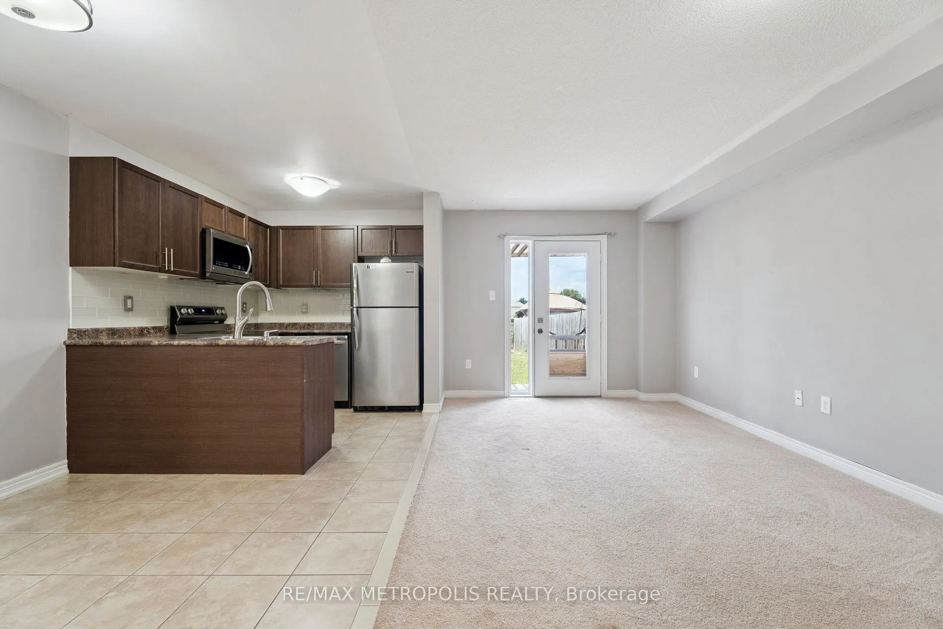 22 Admiral Crescent