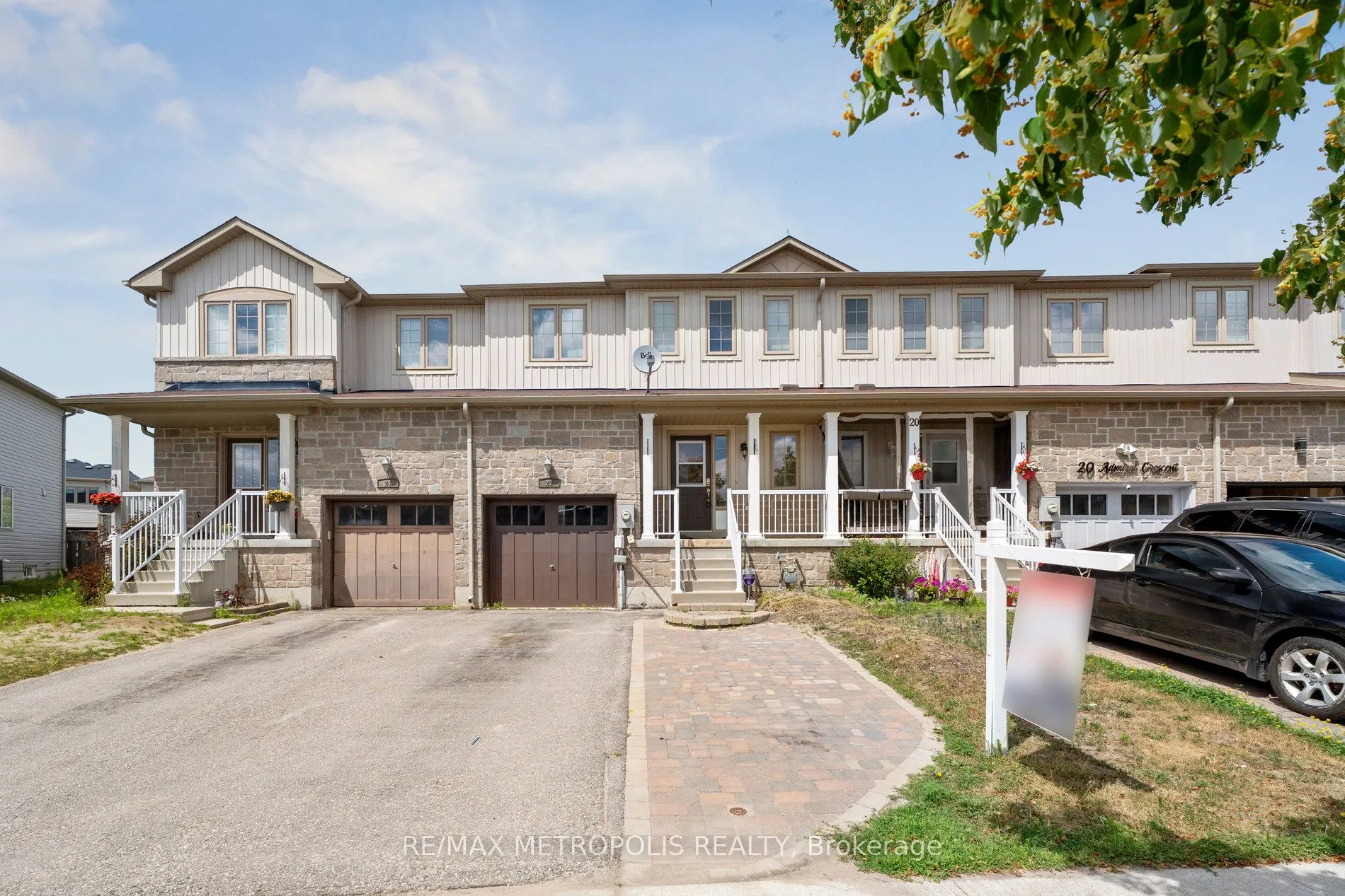 22 Admiral Crescent