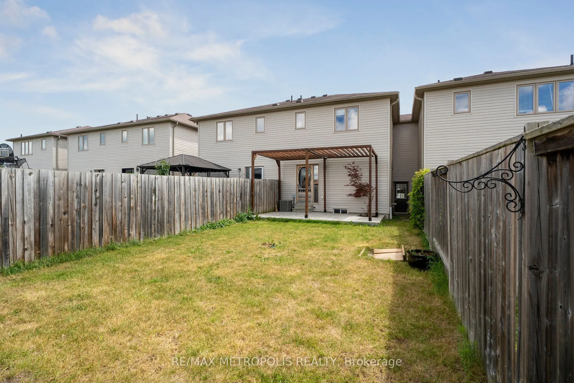 22 Admiral Crescent