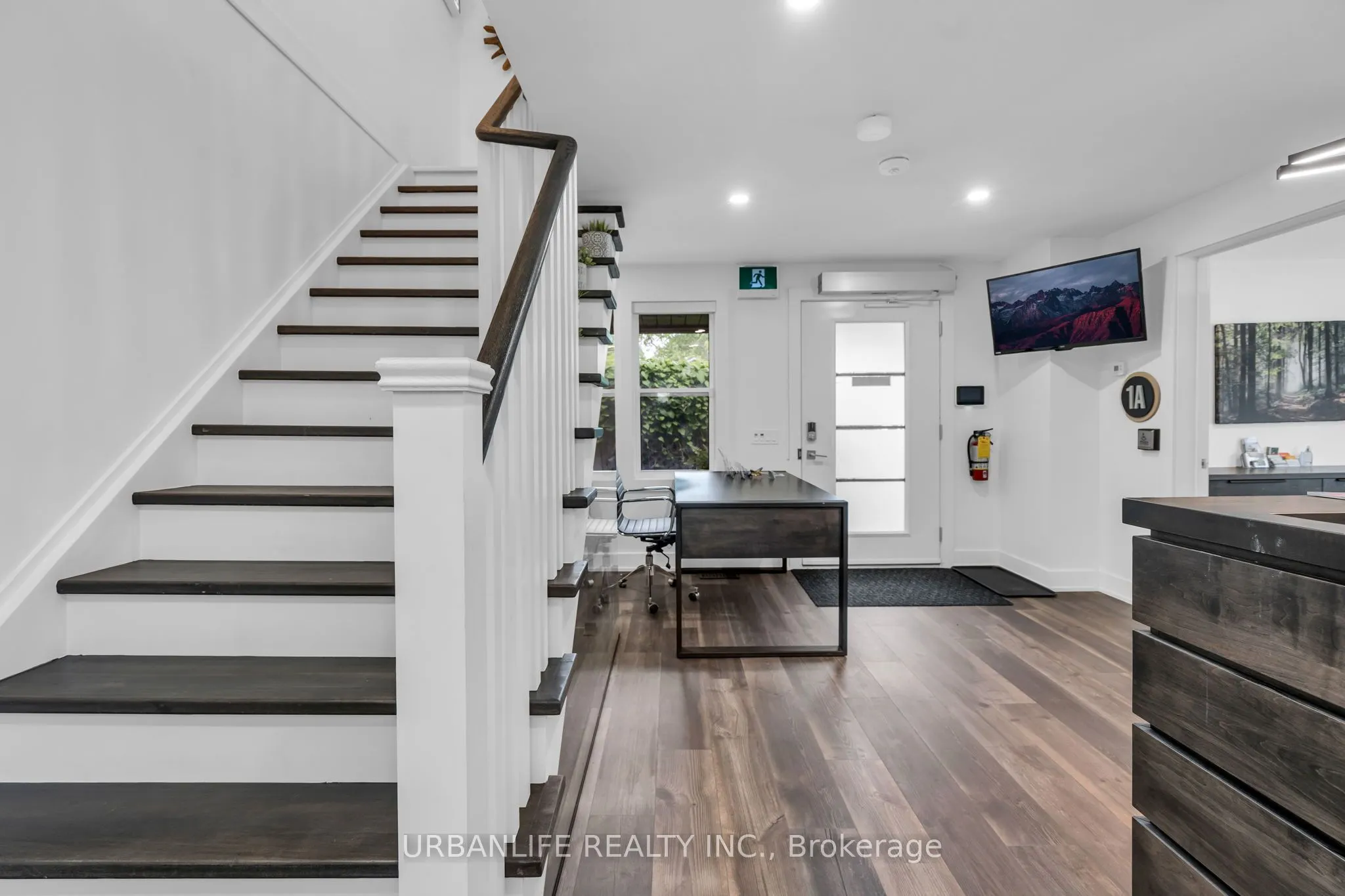 18967 Leslie Street, #3B