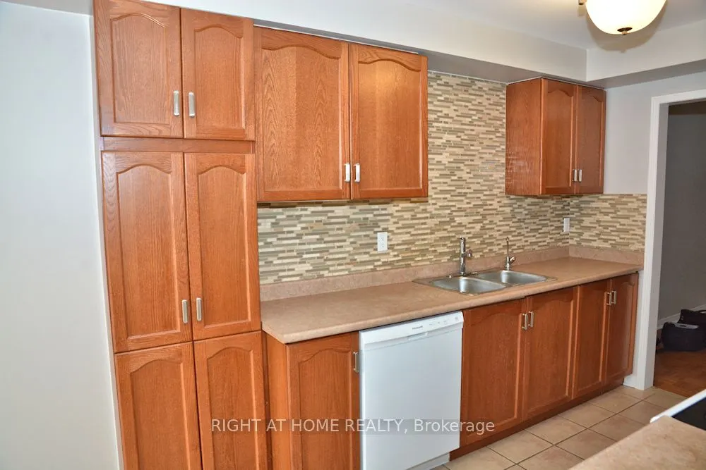 146 Baywell Crescent