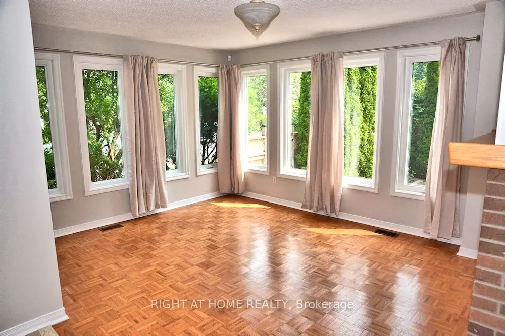 146 Baywell Crescent