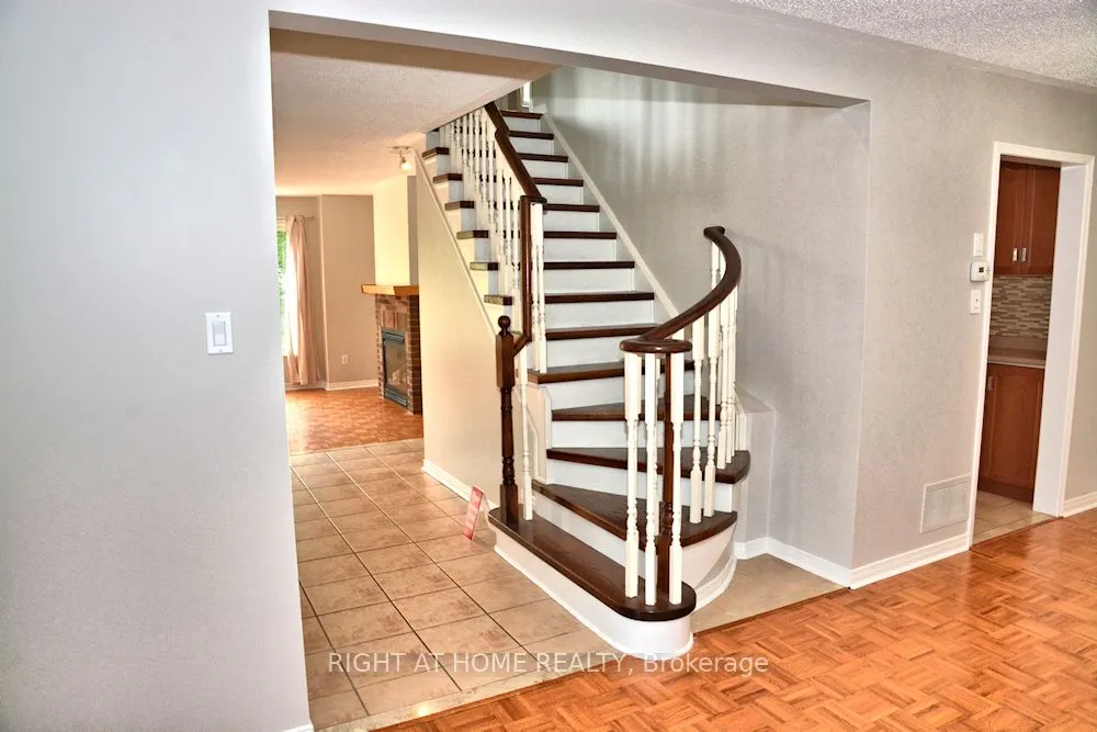 146 Baywell Crescent