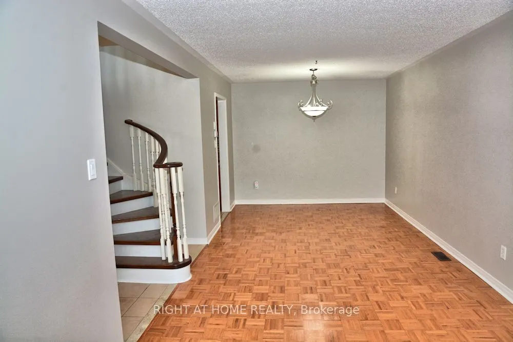 146 Baywell Crescent