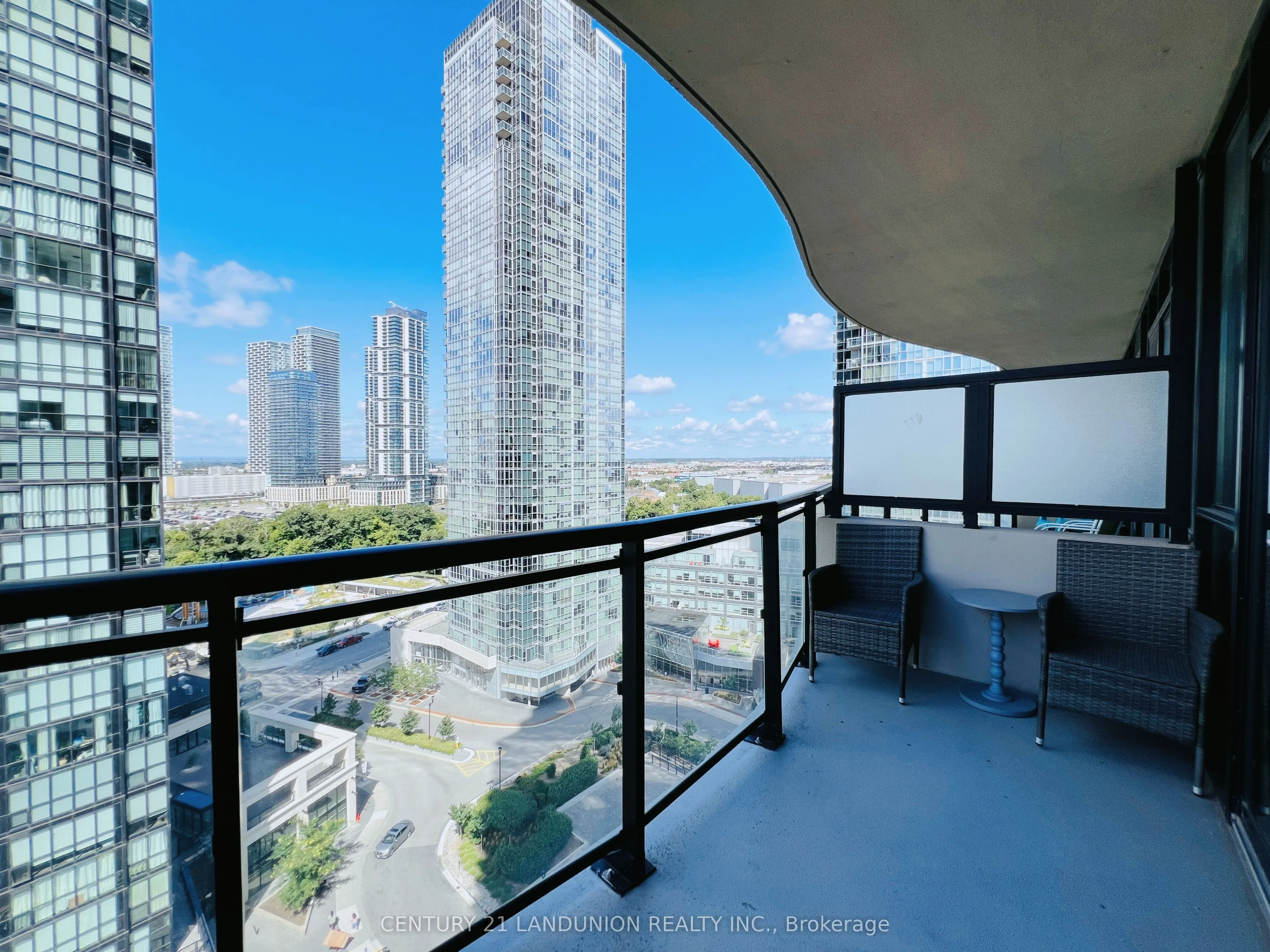 2900 Highway 7 Road, #1305