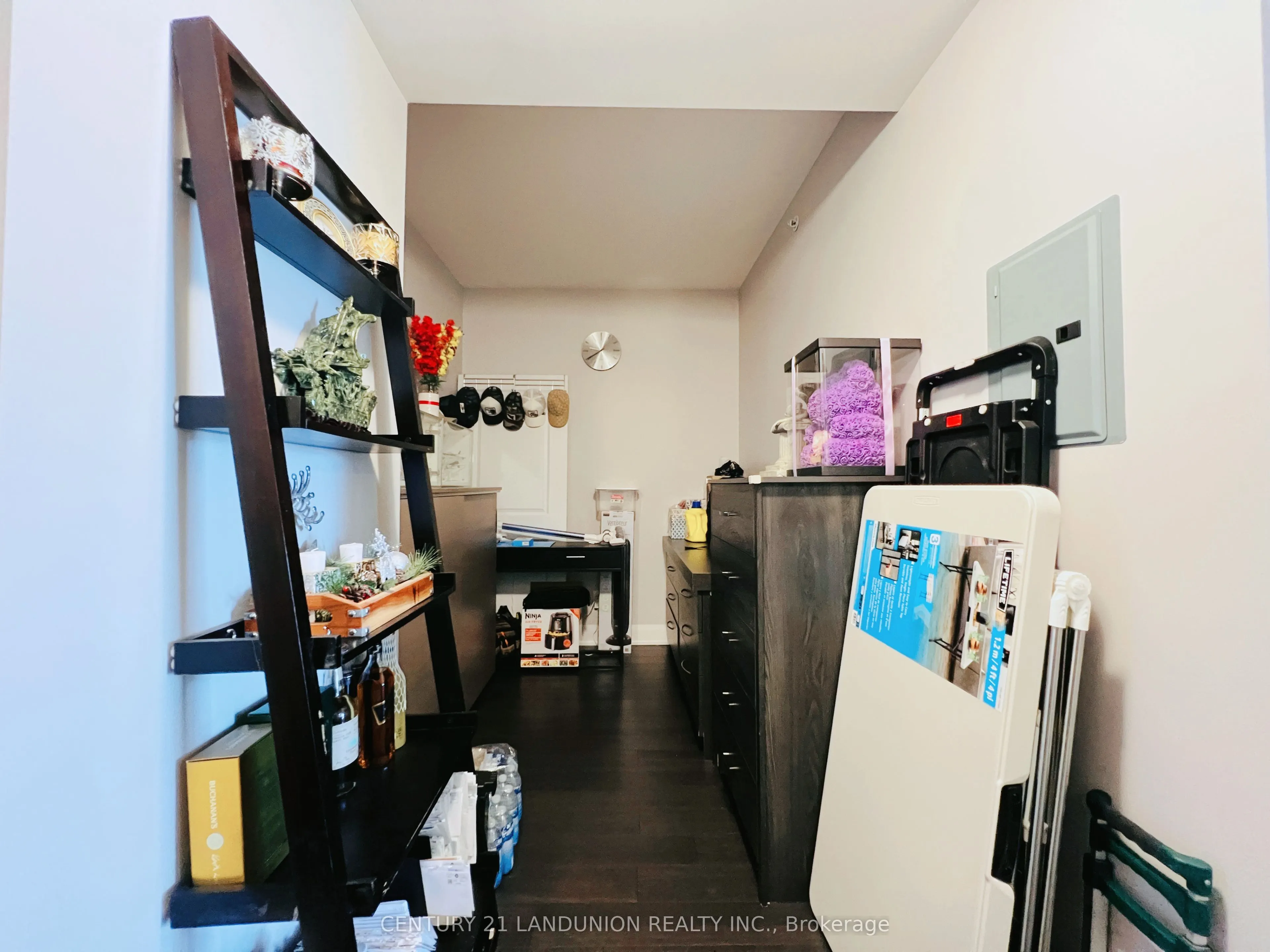 2900 Highway 7 Road, #1305