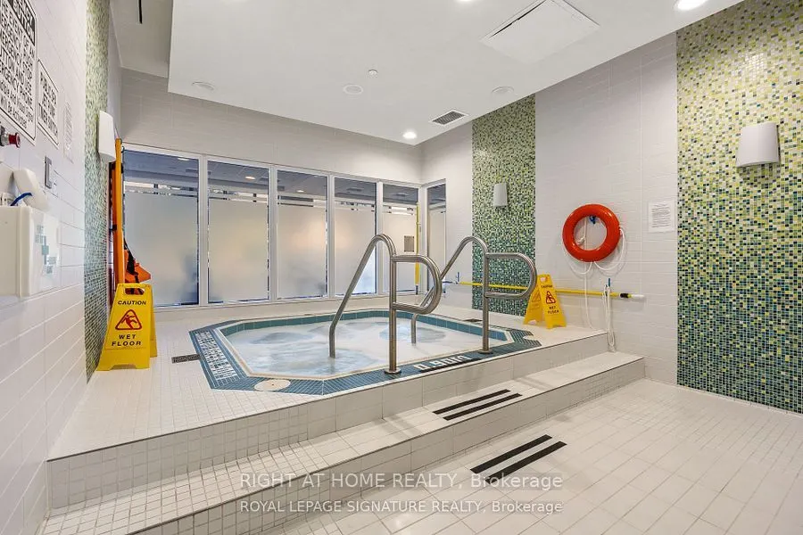 7890 Bathurst Street, #2302