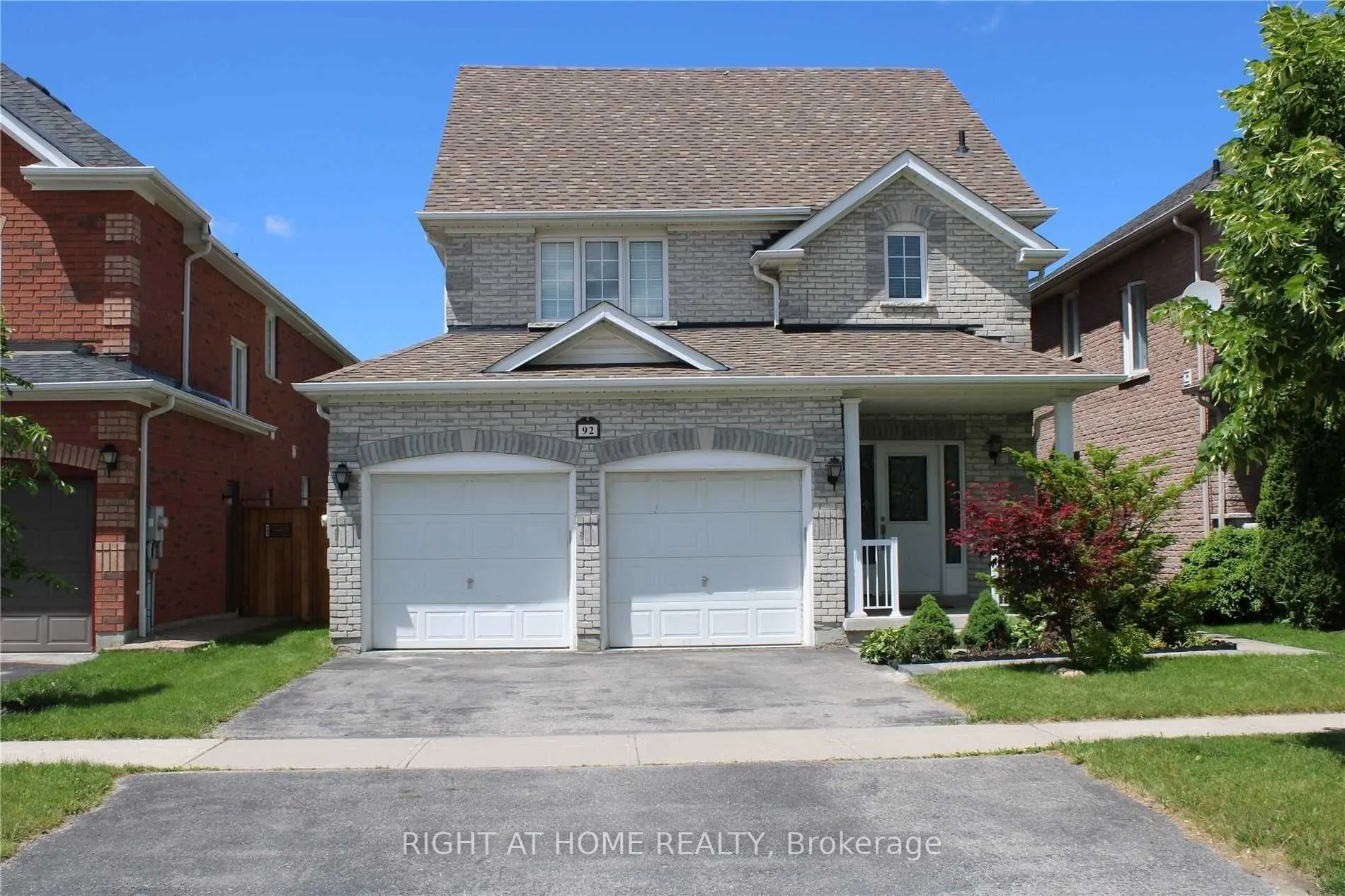 92 Richmond Park Drive