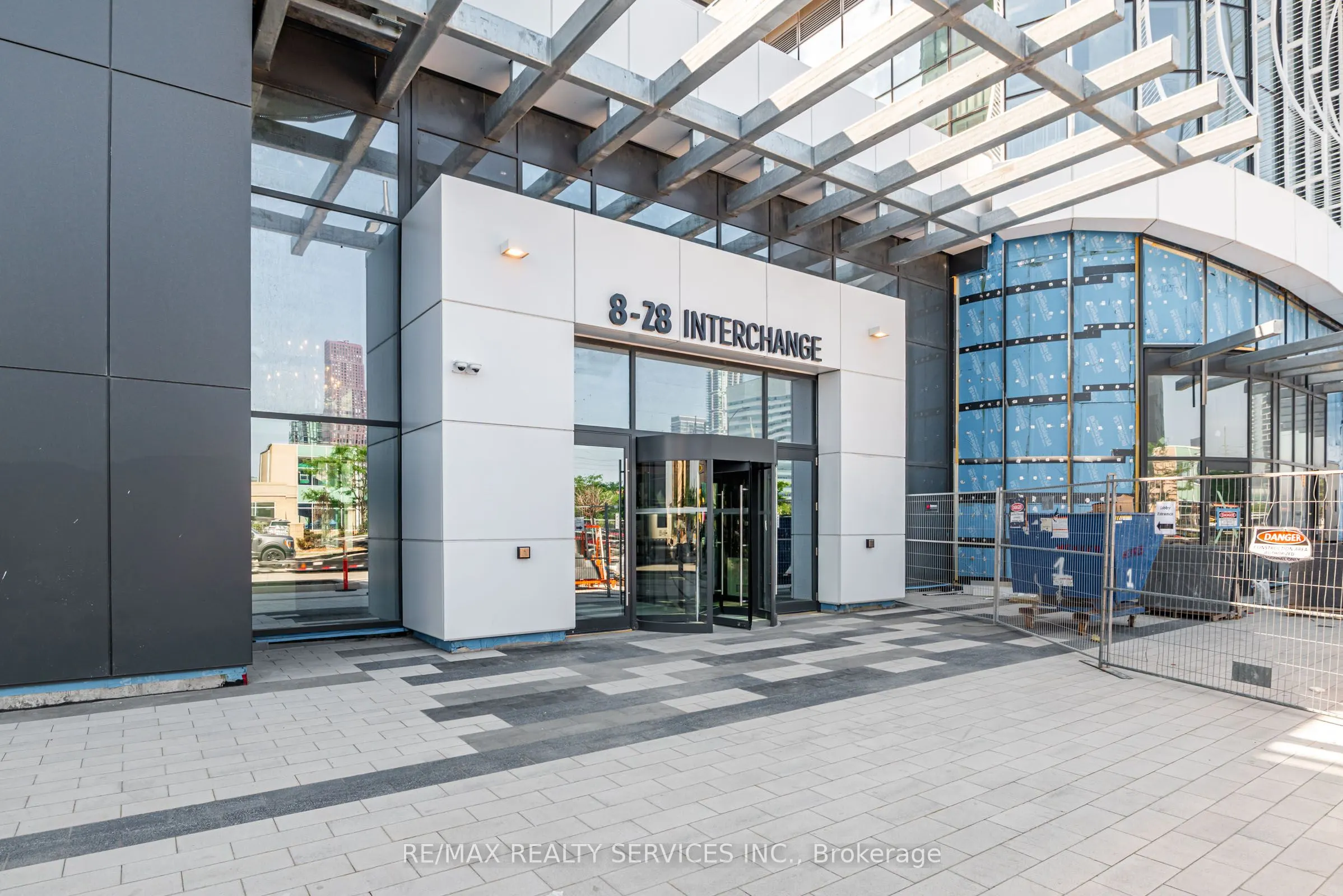 28 Interchange Way, #2009