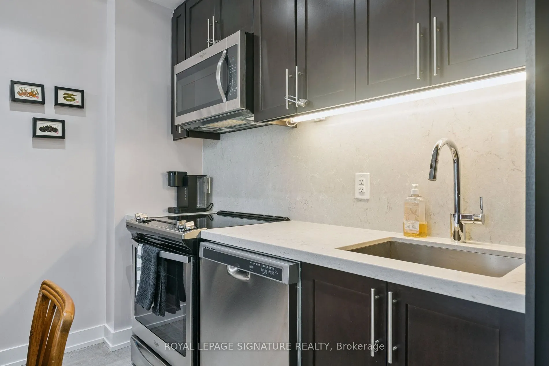 301 Sea Ray Avenue, #C305