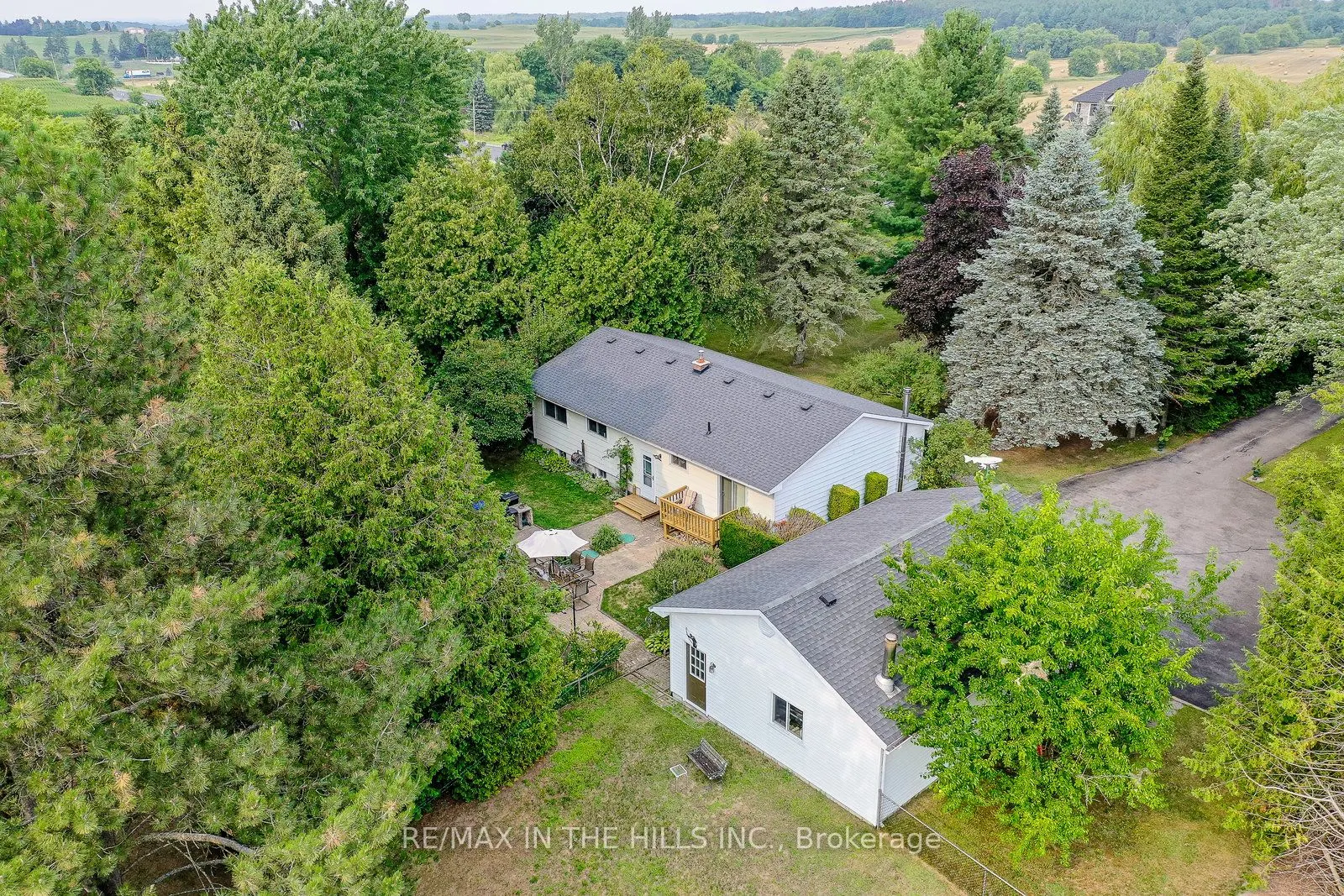 1290 County Rd 50 Road