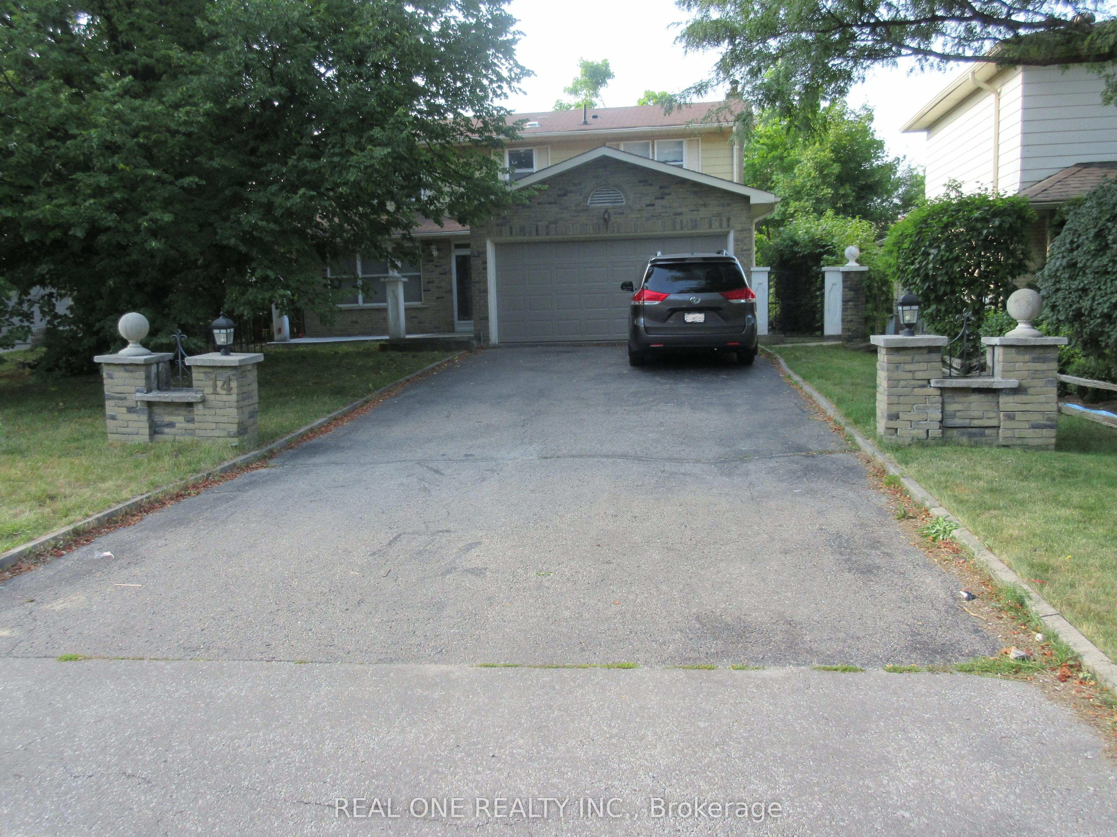 14 Liebeck Crescent, #Basemt