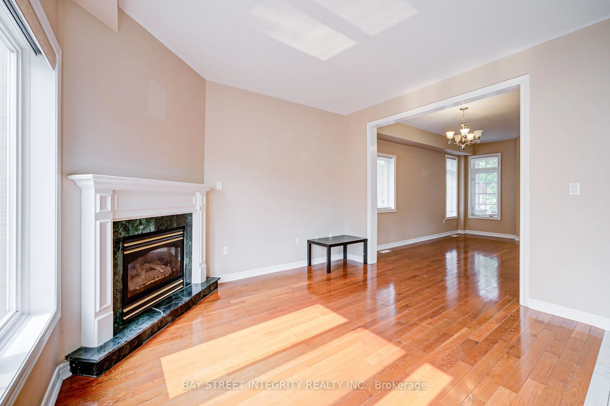 150 Peninsula Crescent