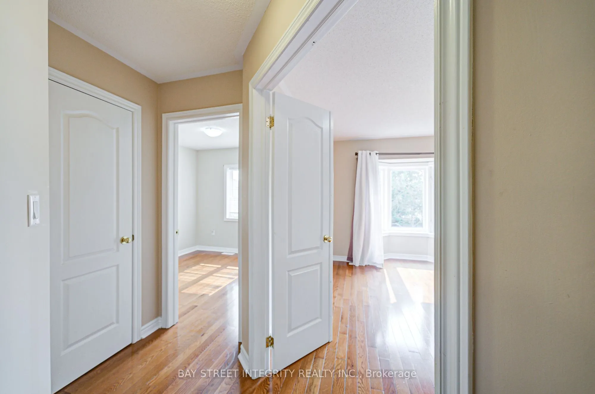 150 Peninsula Crescent