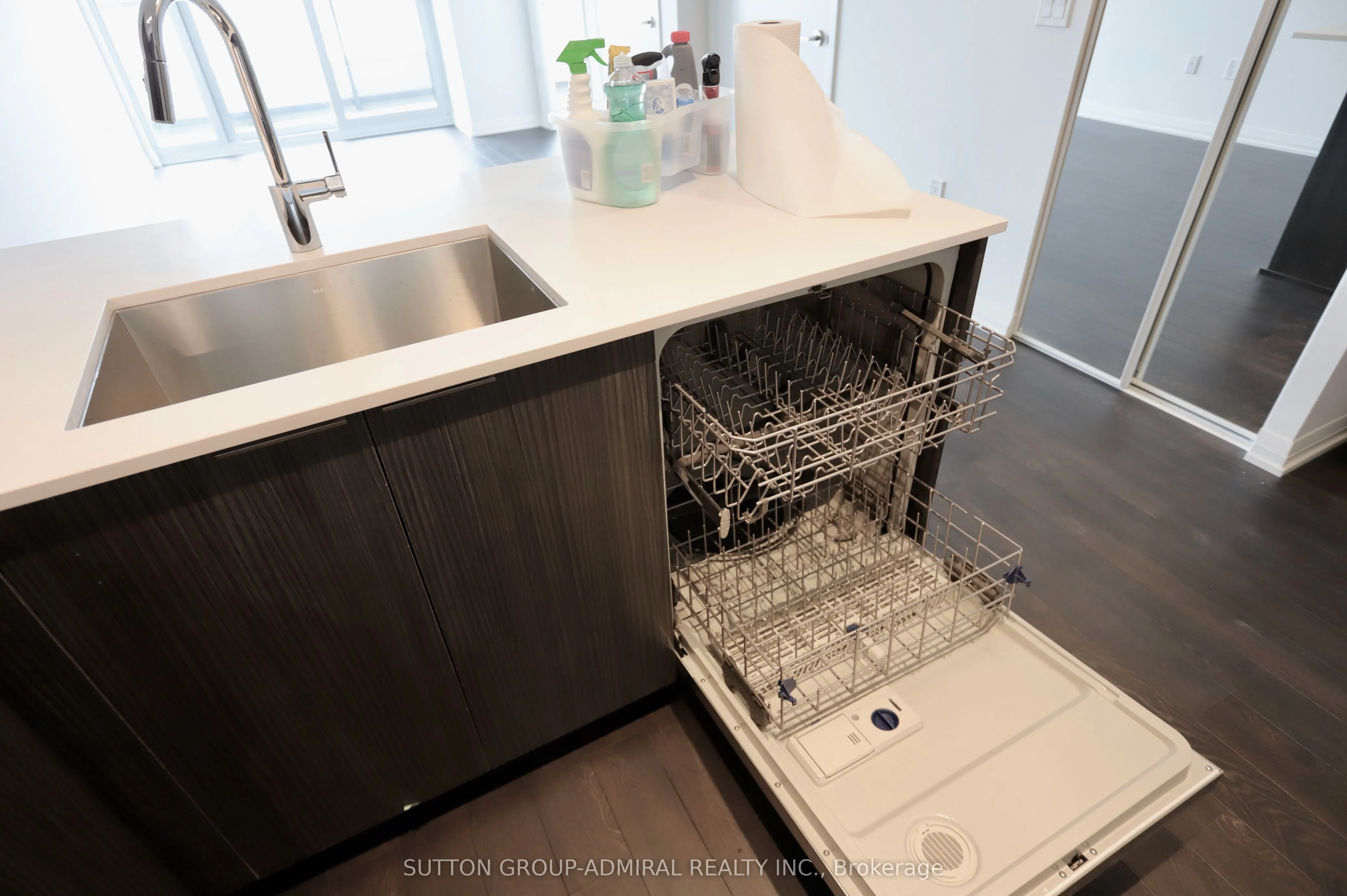 99 Eagle Rock Way, #203