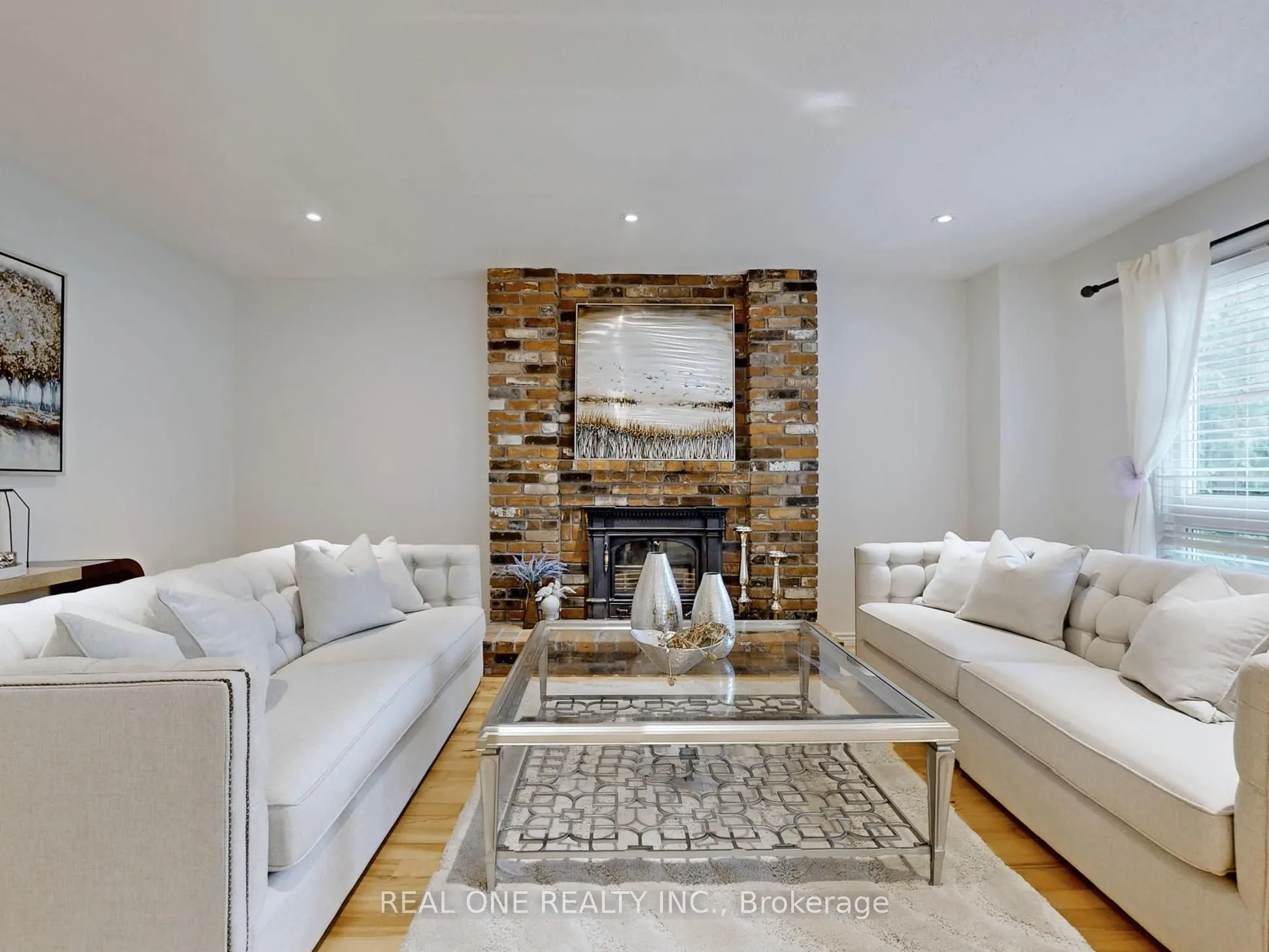 35 Aitken Circle