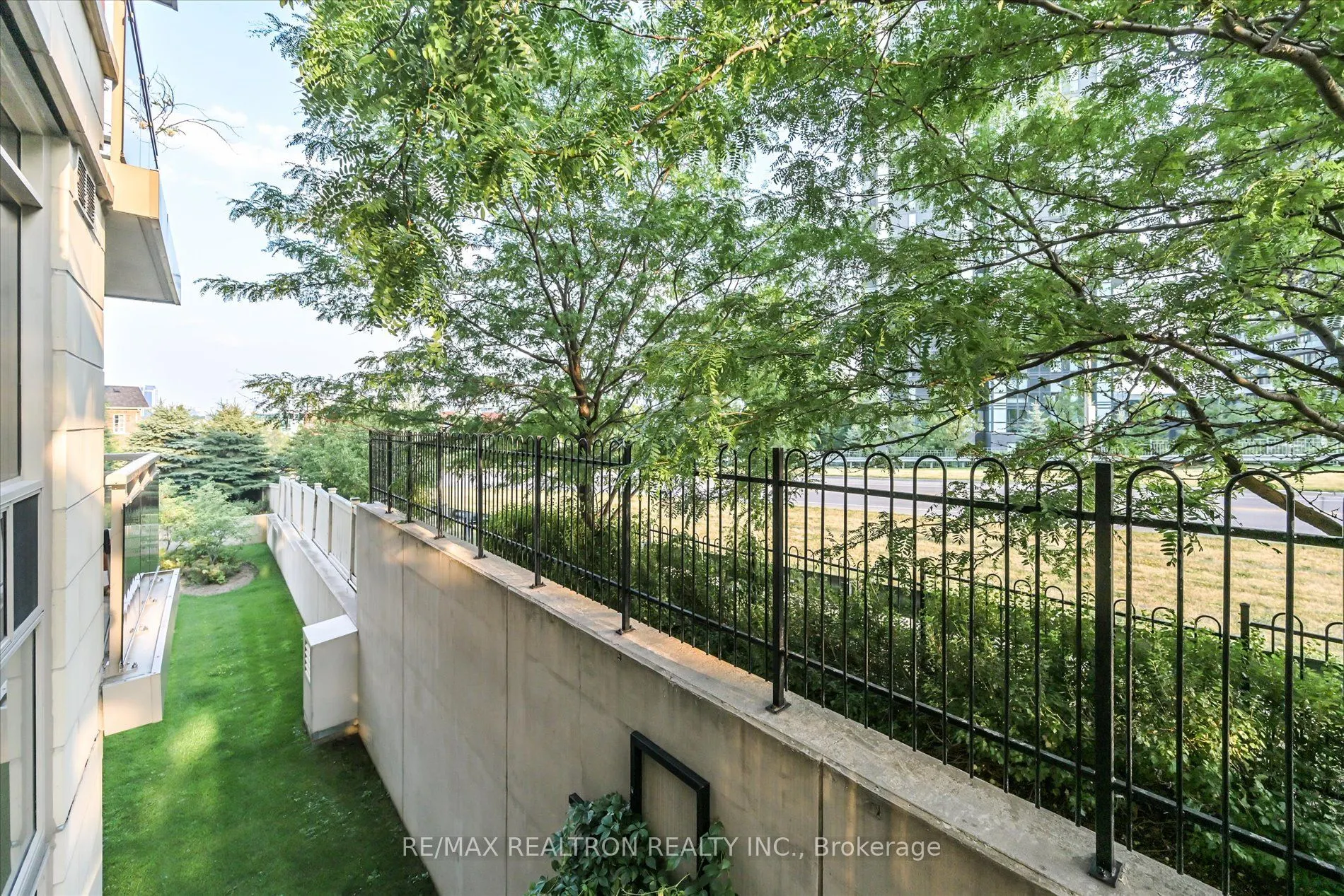 73 King William Crescent, #206