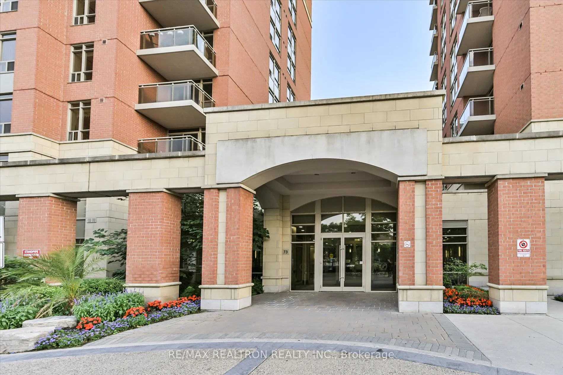 73 King William Crescent, #206