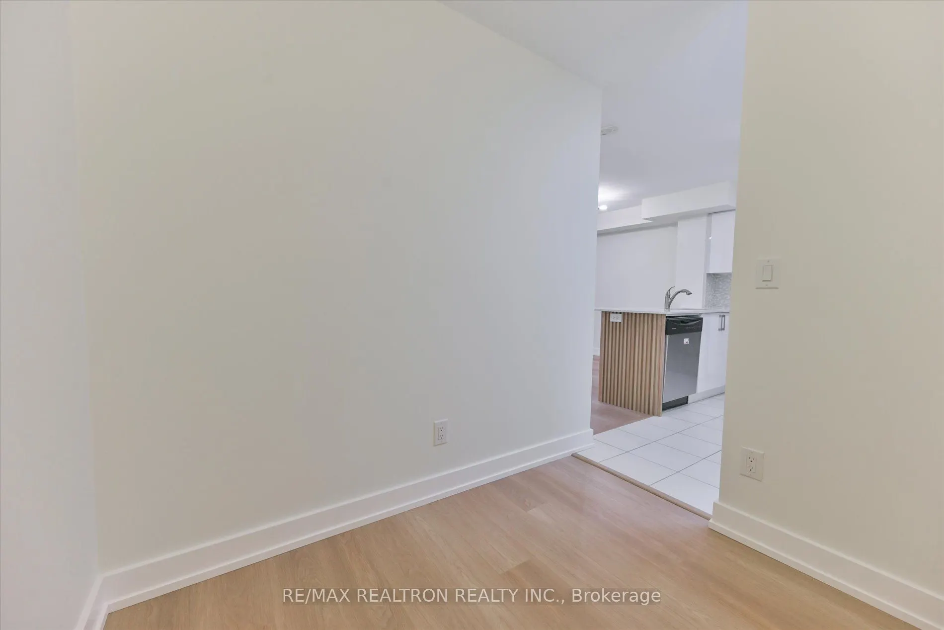 73 King William Crescent, #206