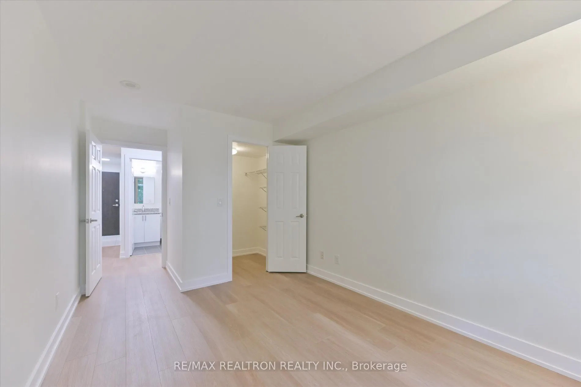 73 King William Crescent, #206