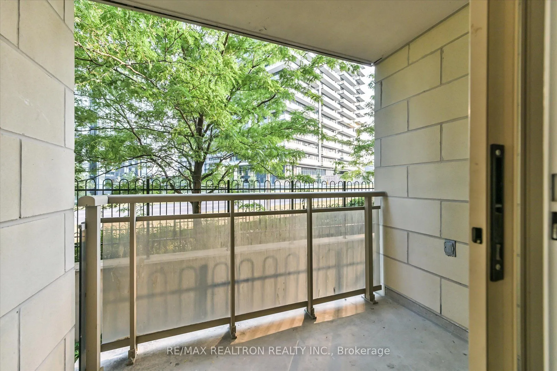 73 King William Crescent, #206