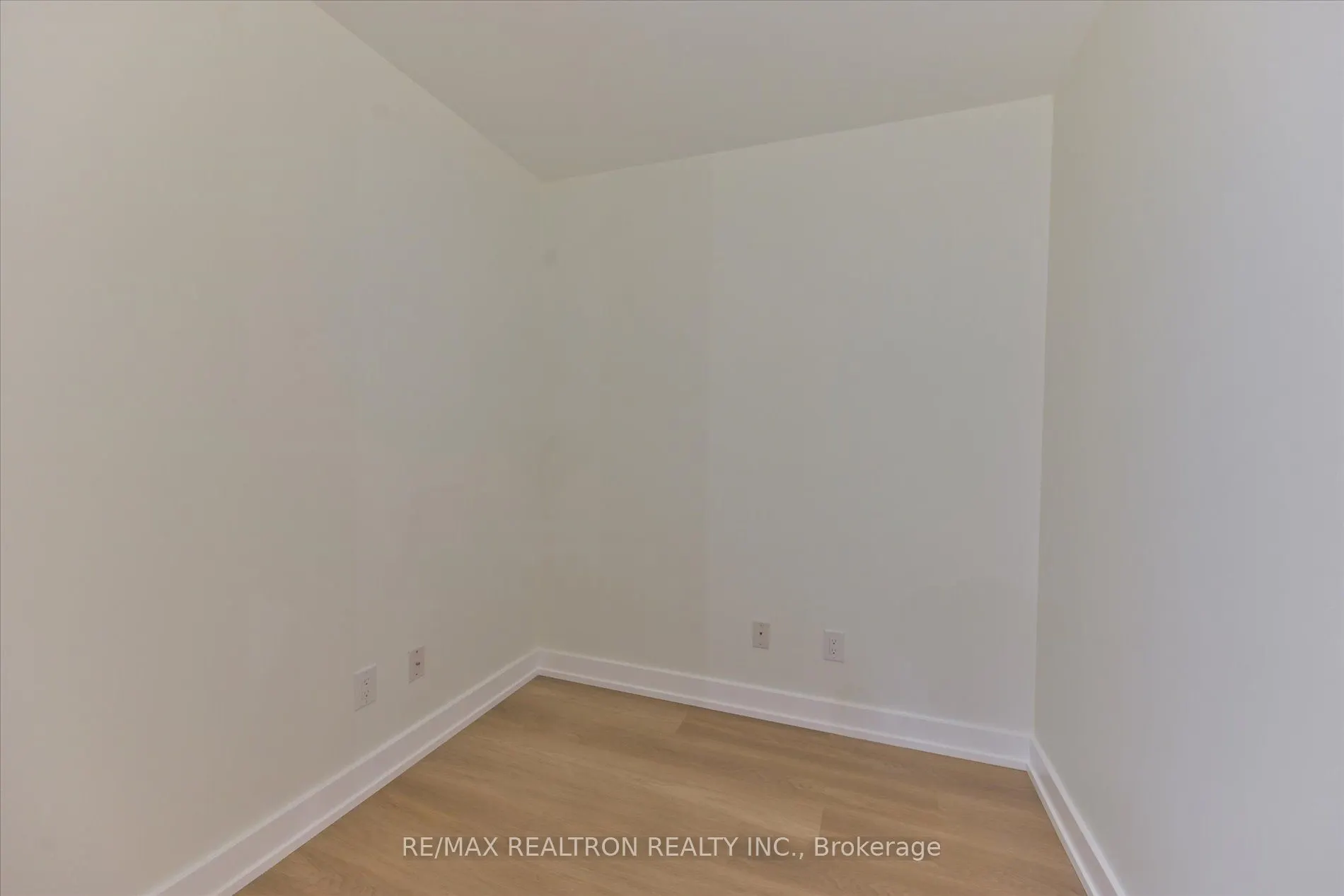 73 King William Crescent, #206