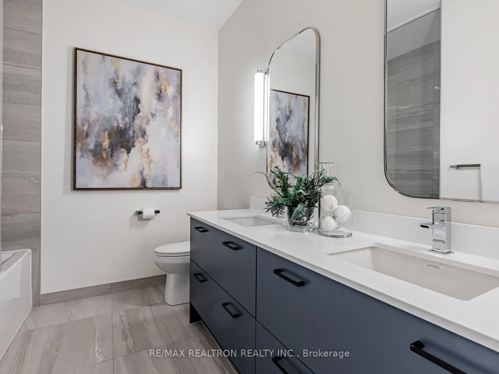 3733 Ferretti Court