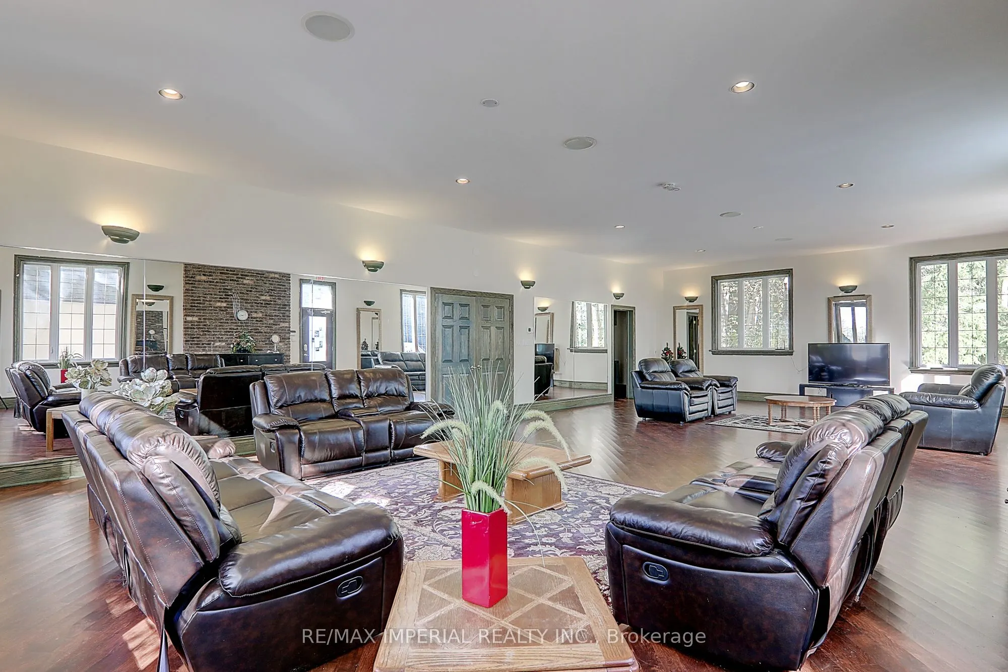 13231 Kennedy Road