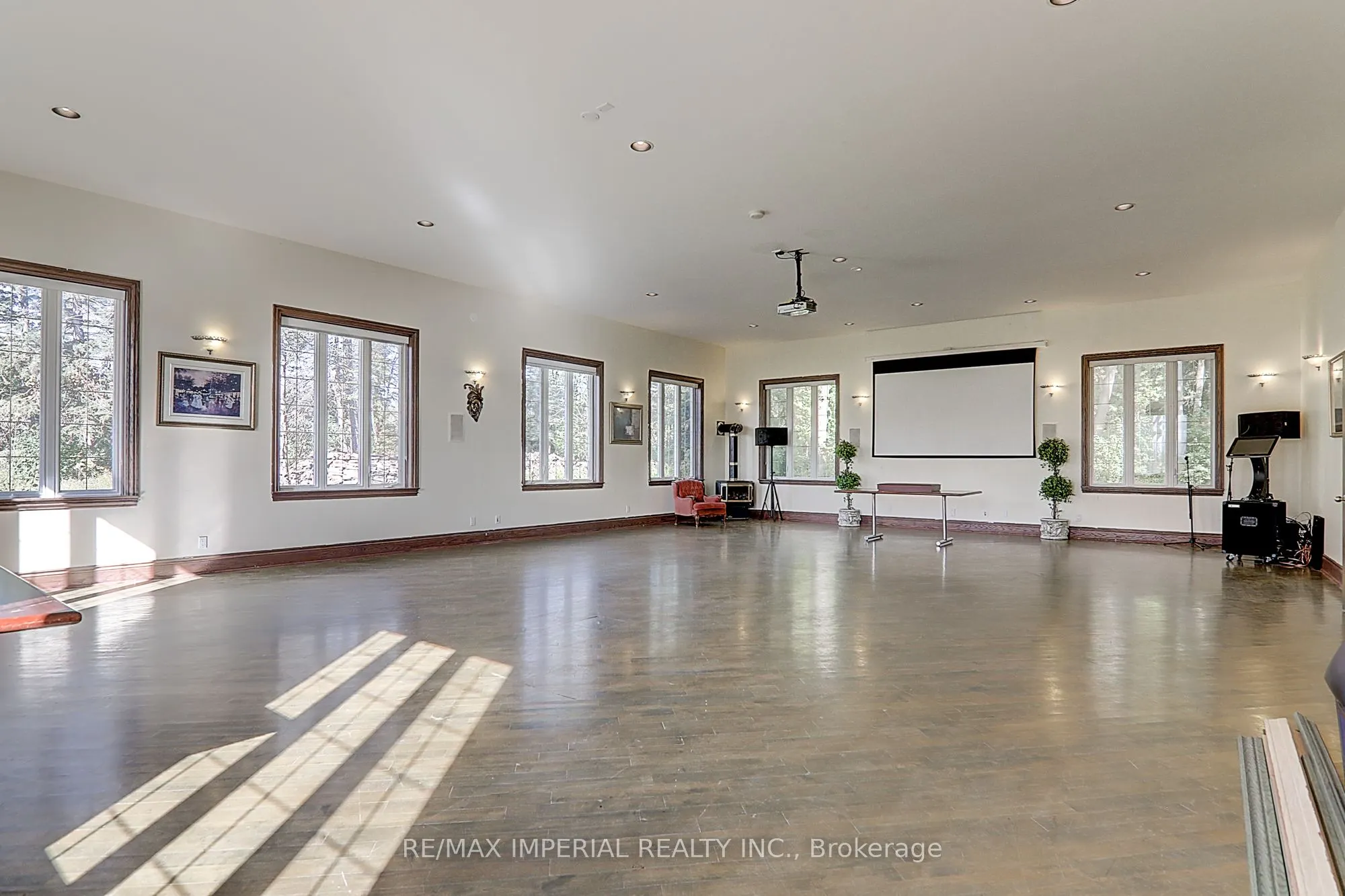 13231 Kennedy Road