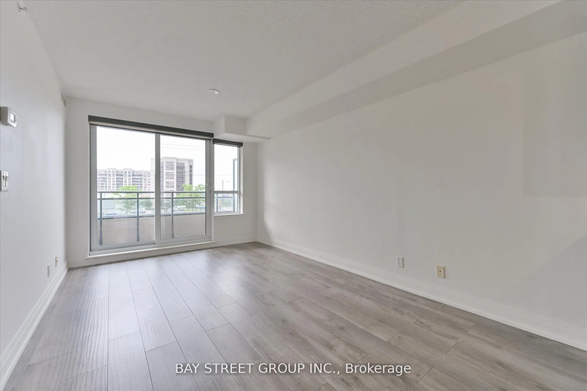 372 Highway 7 E, #306