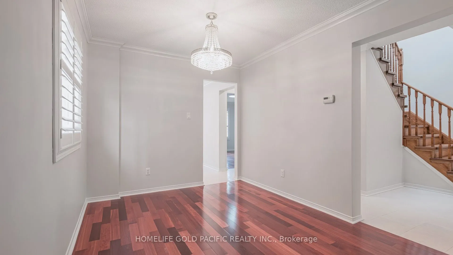 24 Elmpark Court