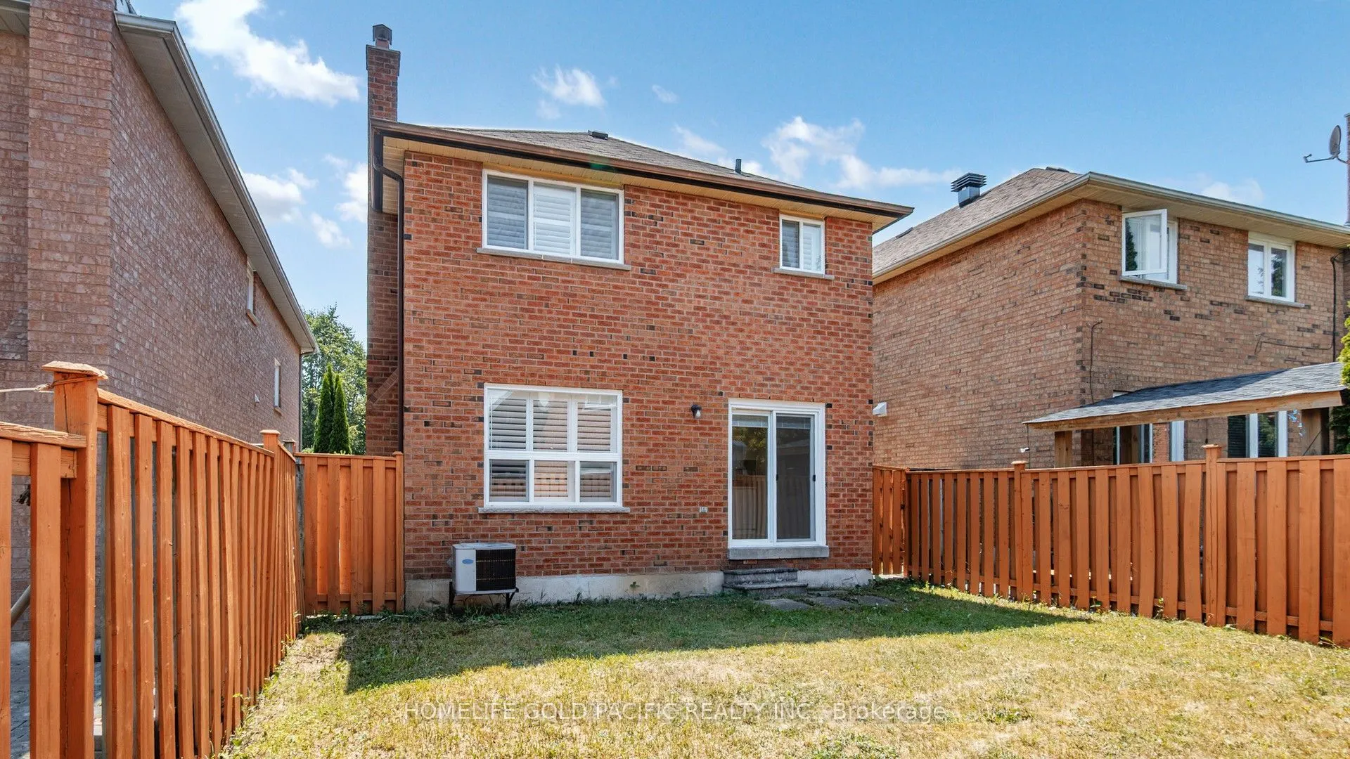 24 Elmpark Court