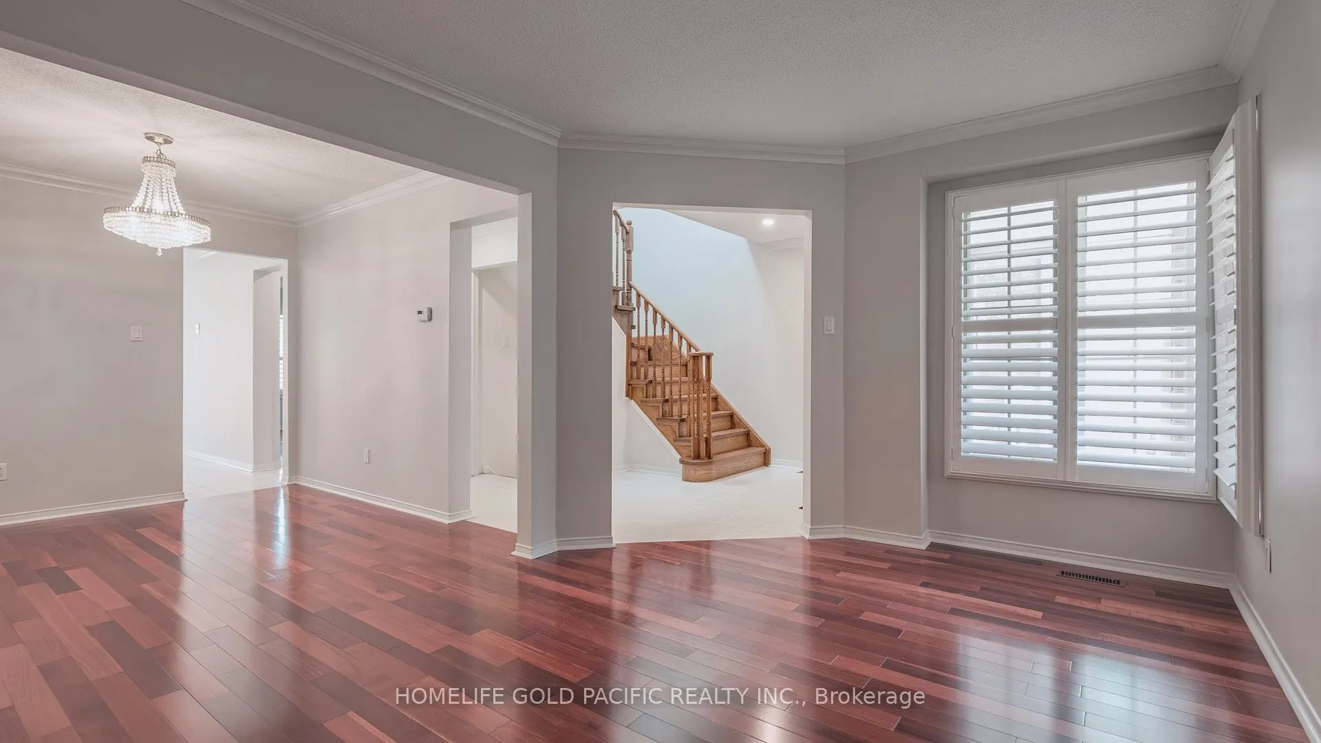 24 Elmpark Court