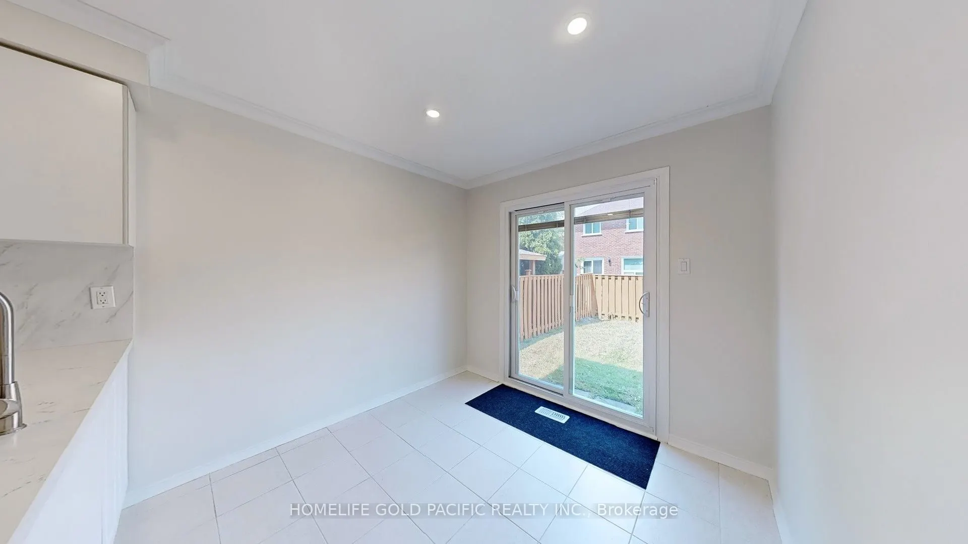 24 Elmpark Court