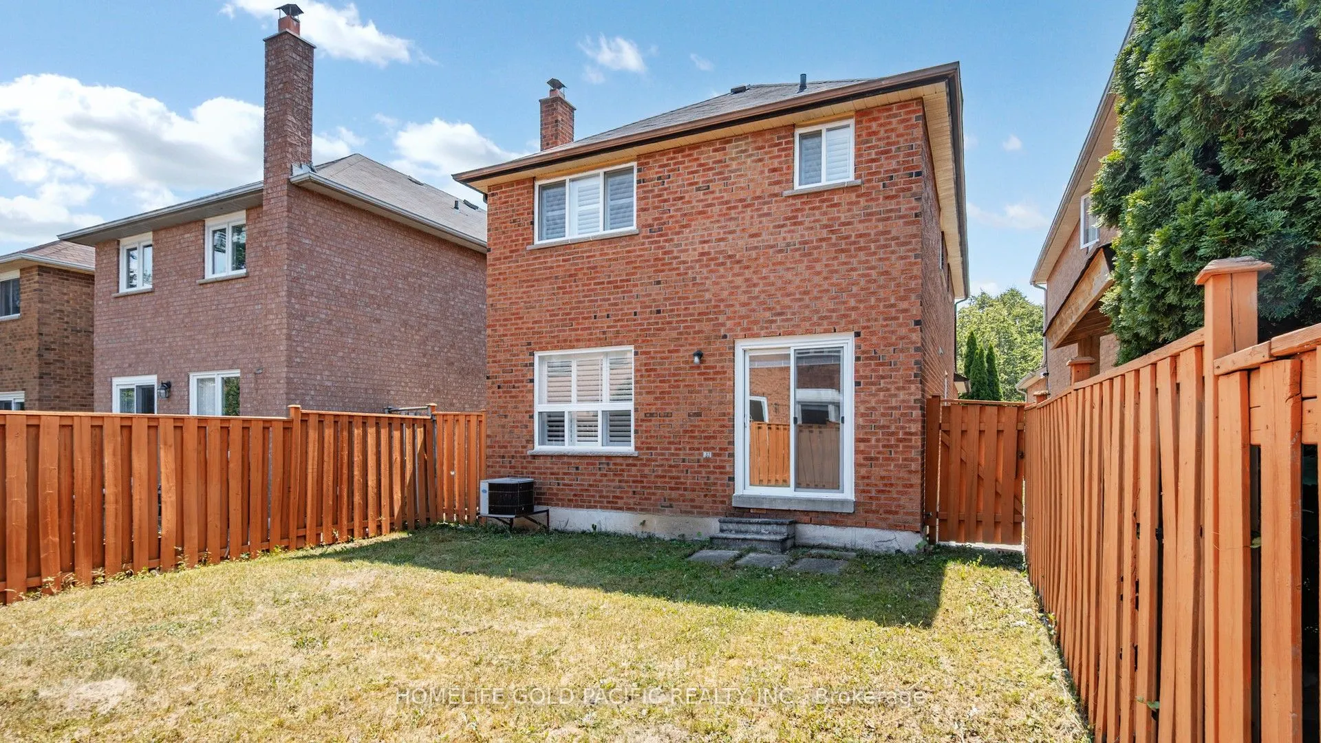 24 Elmpark Court