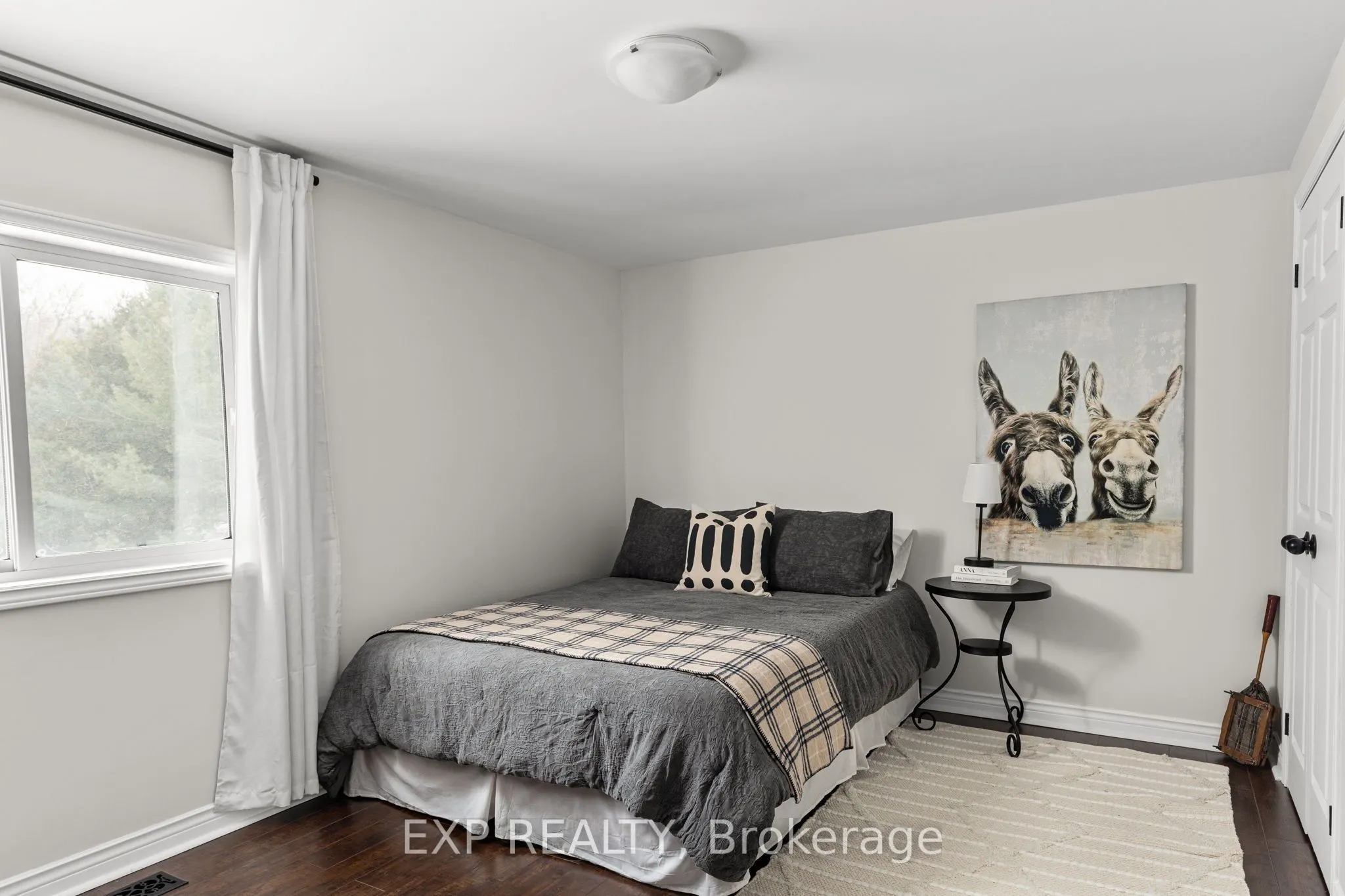 16245 7th Concession Road