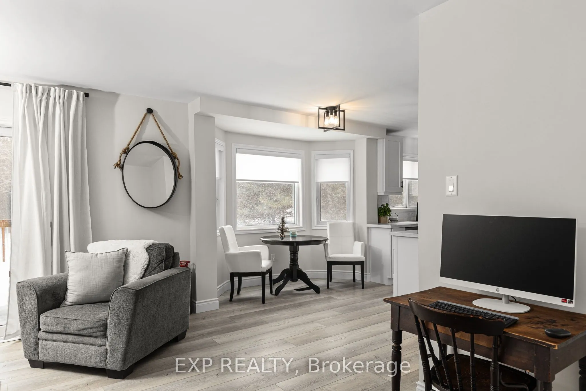 16245 7th Concession Road